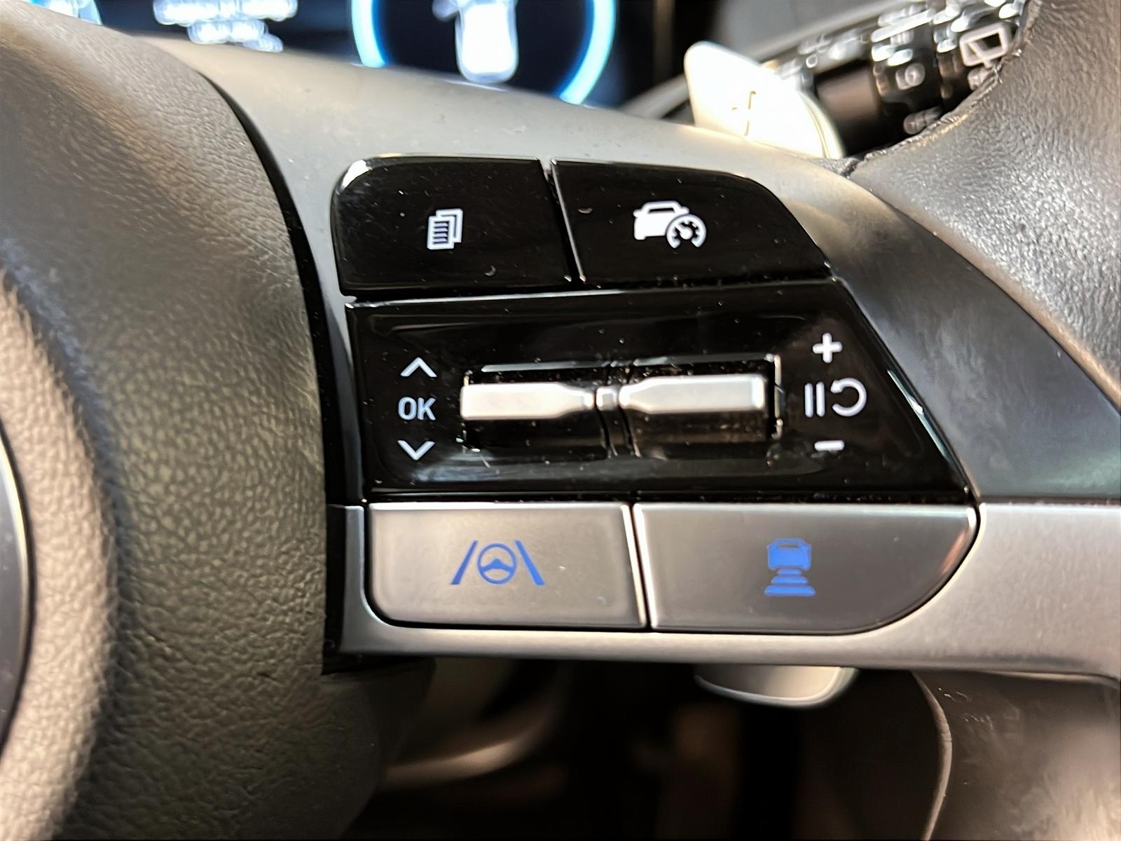 Hyundai Tucson ULTIMATE HYBRIDE CUIR TOIT PANO NAV 4RM 2024 - image #21