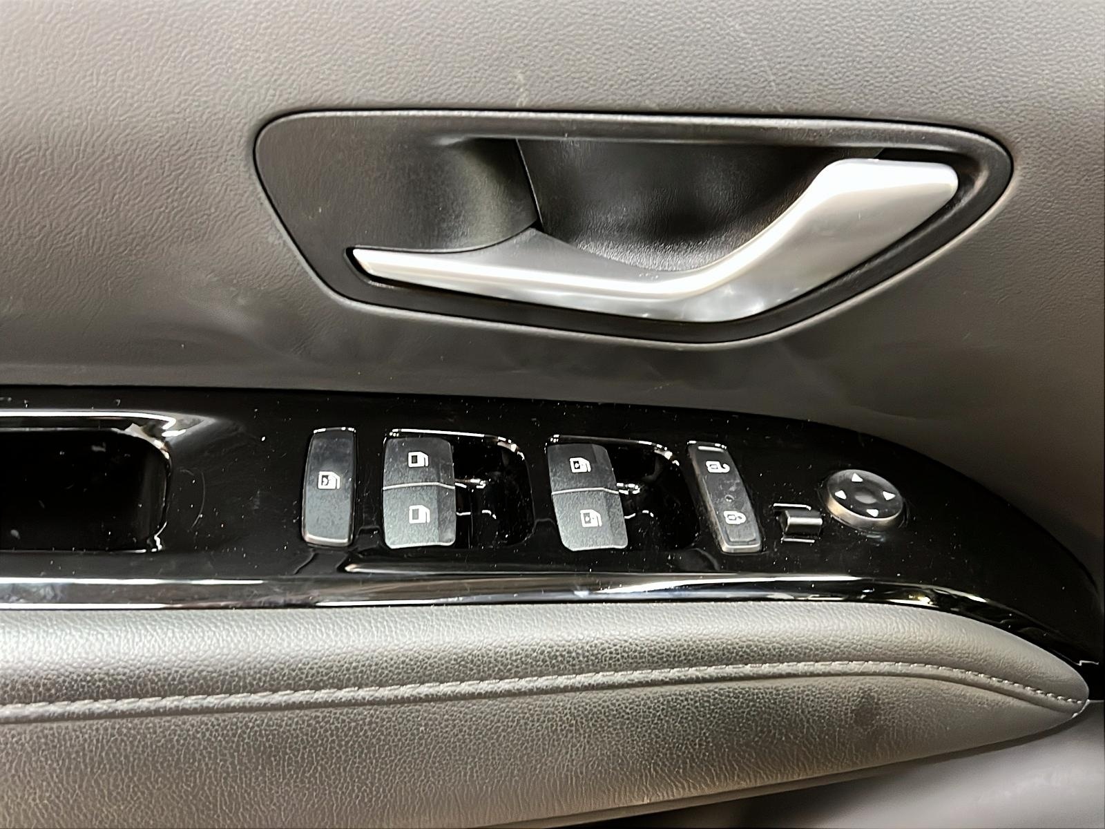 Hyundai Tucson ULTIMATE HYBRIDE CUIR TOIT PANO NAV 4RM 2024 - image #24