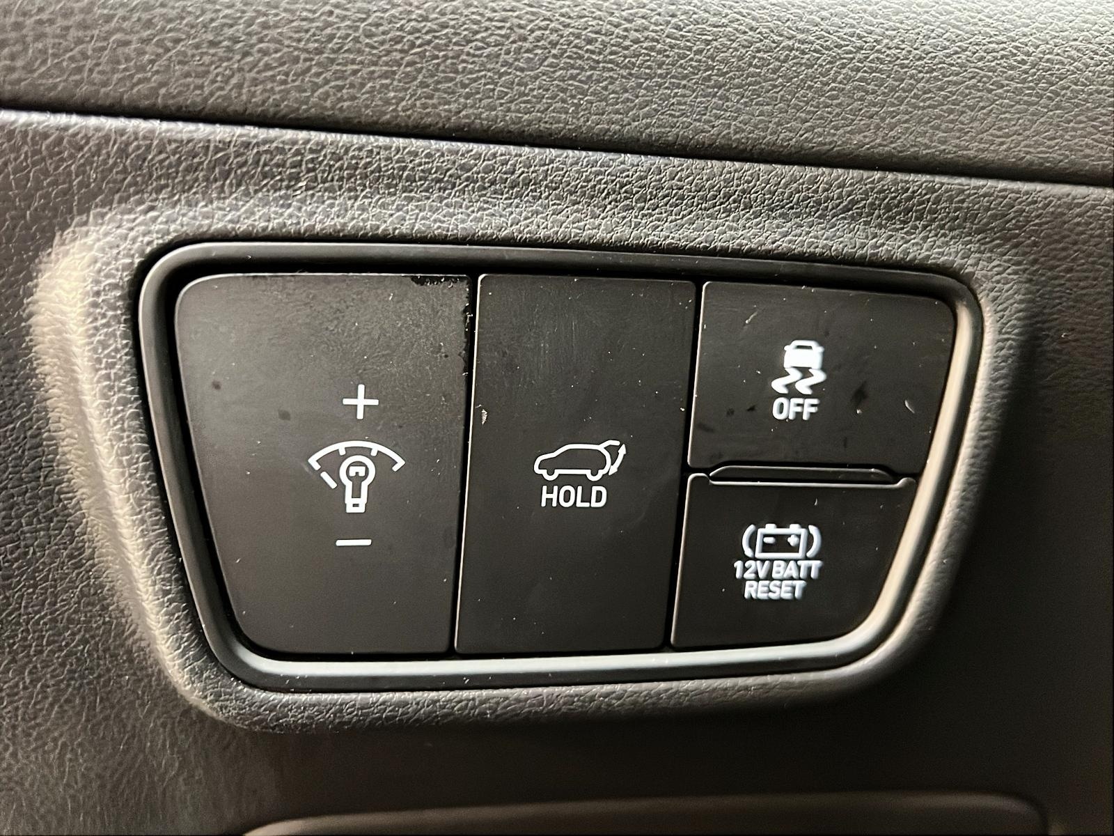 Hyundai Tucson ULTIMATE HYBRIDE CUIR TOIT PANO NAV 4RM 2024 - image #23