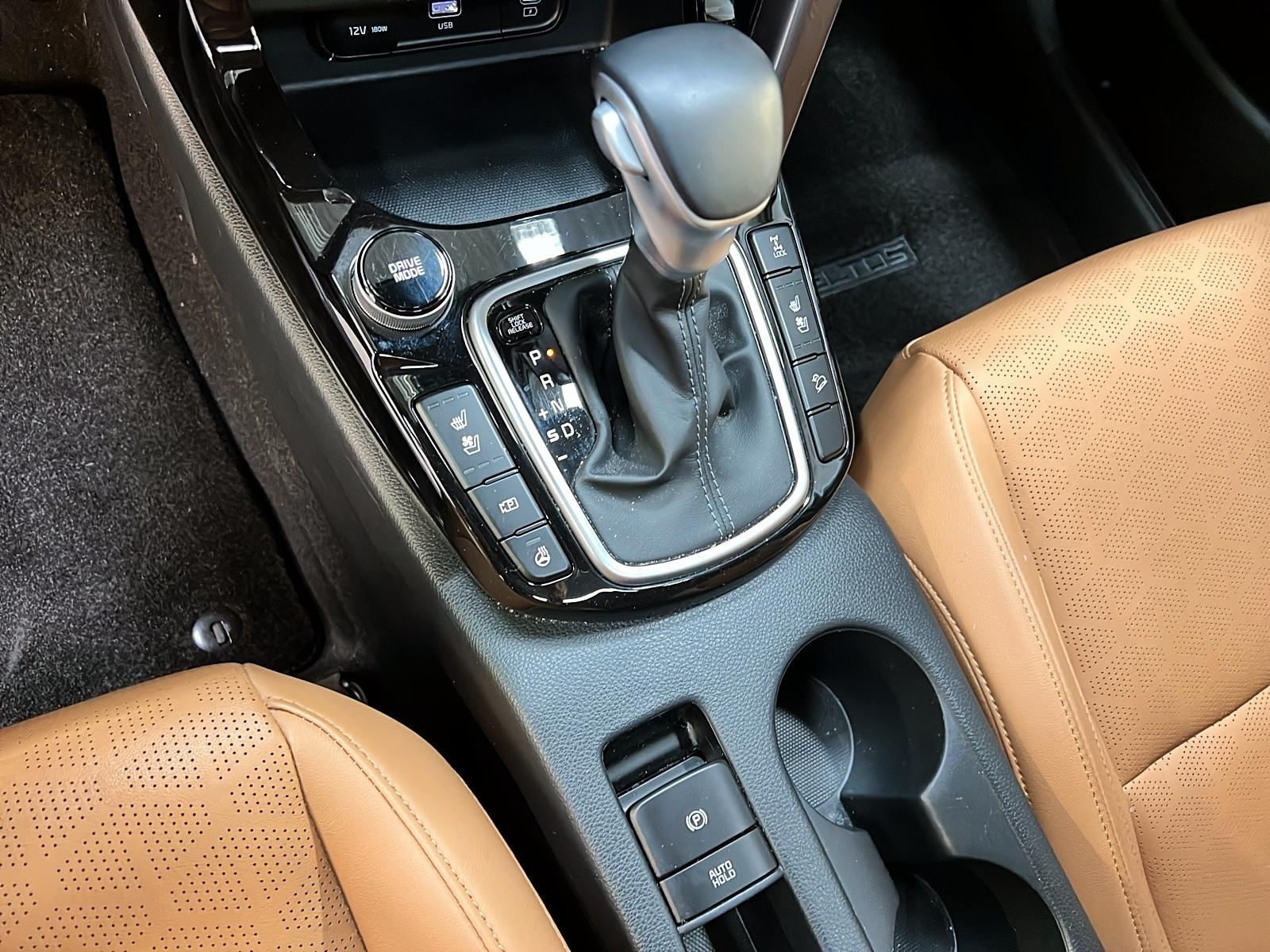 Kia SELTOS SX TURBO CUIR TOIT NAV 4RM 2024 - image #15