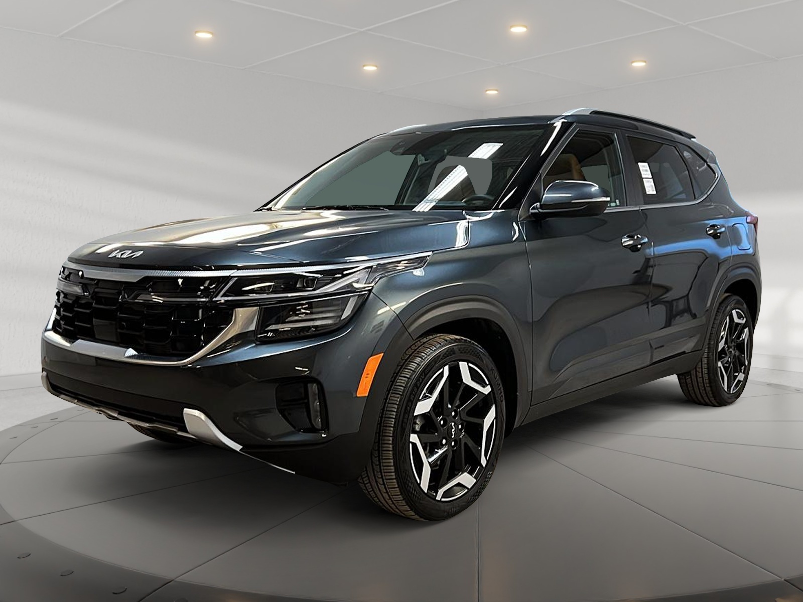 Kia SELTOS 2024 - Image #1