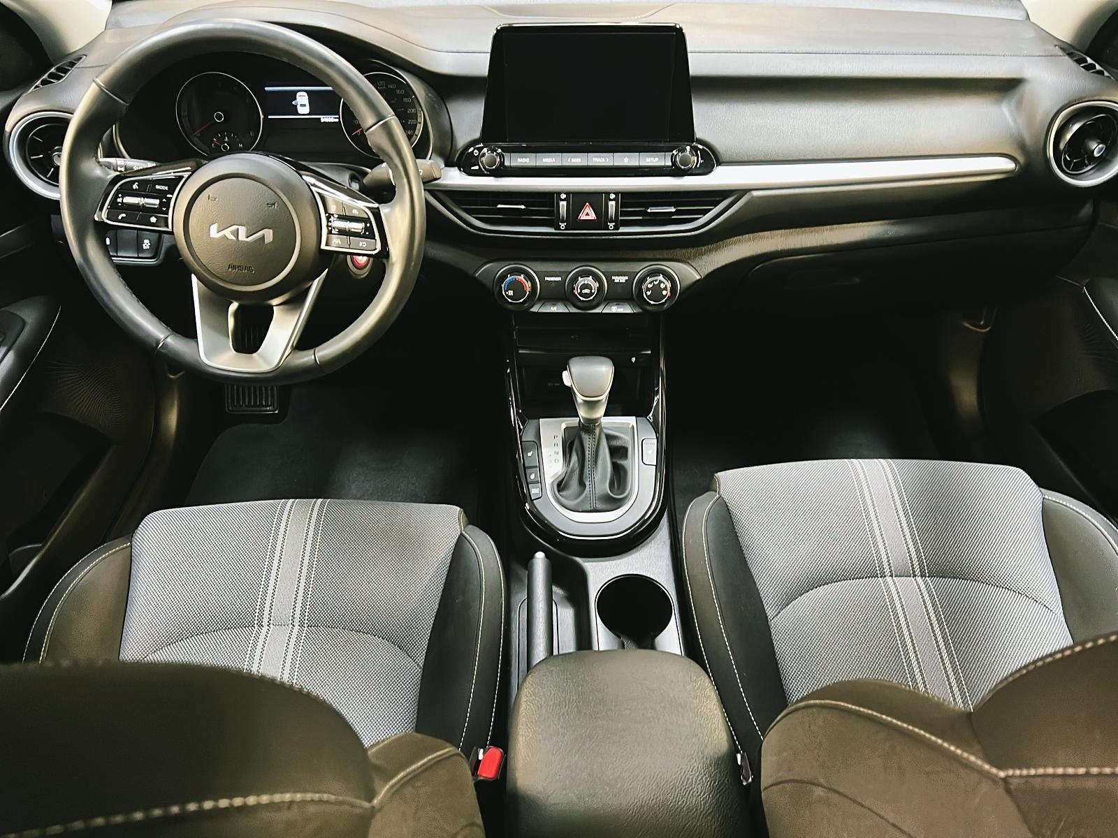 Kia Forte EX 2023 - image #10