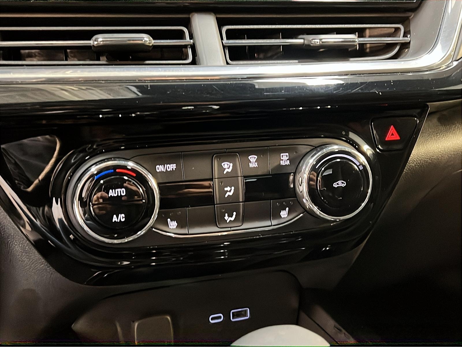 Chevrolet Trax 2RS CUIR TOIT 2025 - image #15