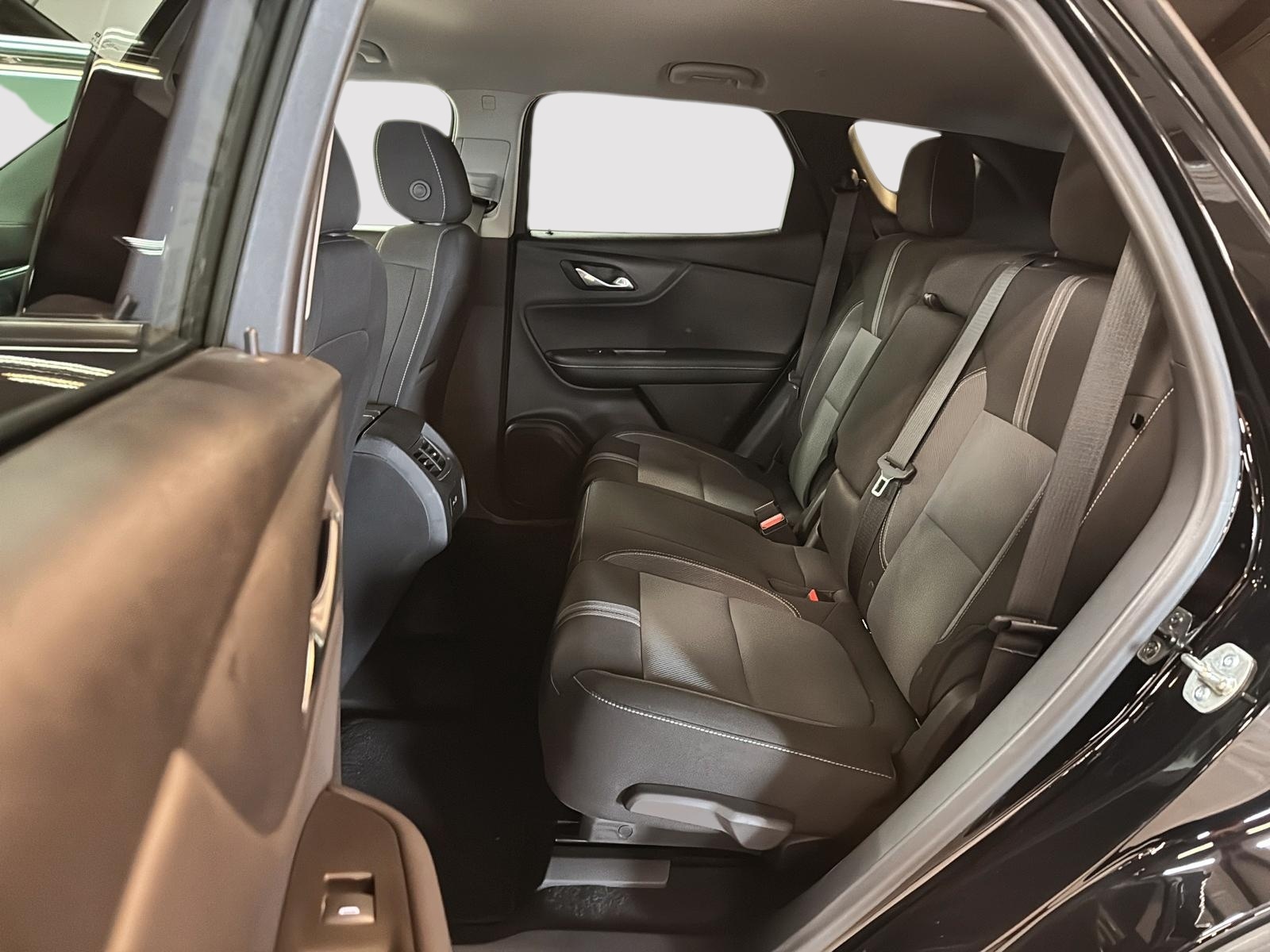 Chevrolet Blazer 2025 - Image #9