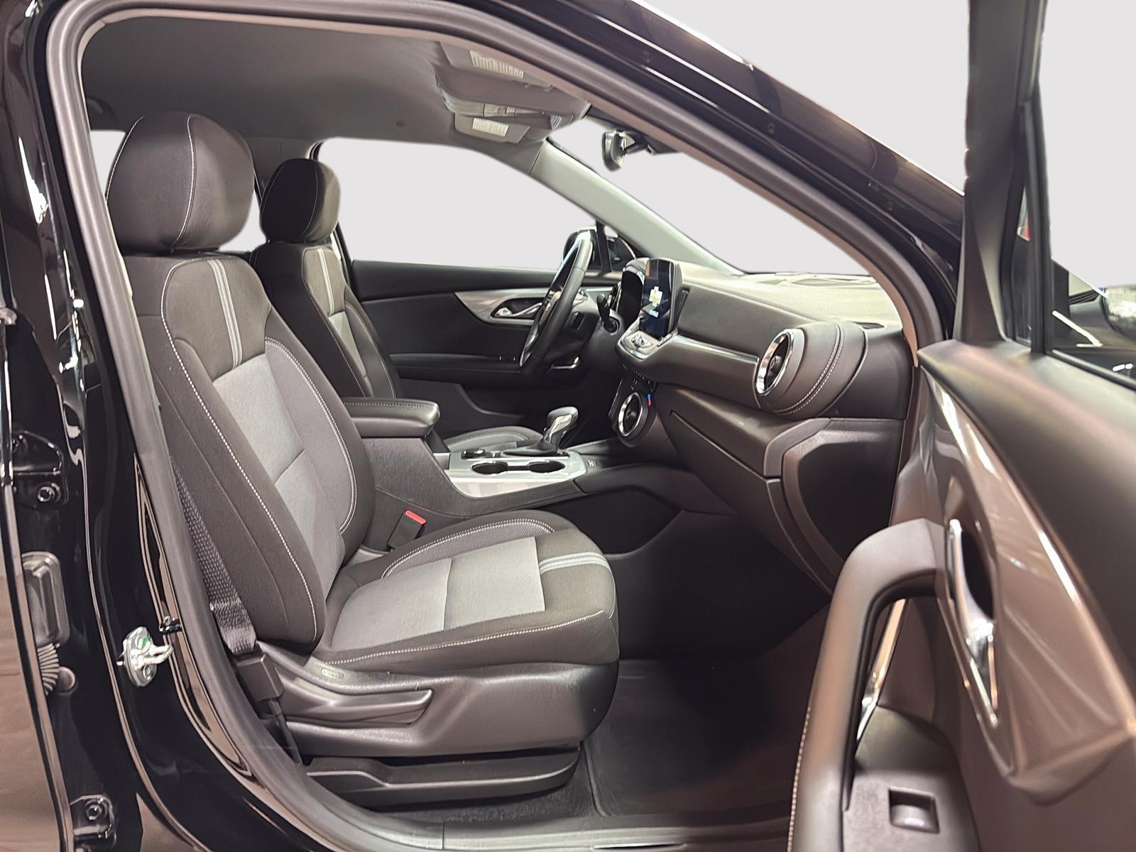 Chevrolet Blazer 2LT PLUS MIDNIGHT 4RM 2025 - image #8