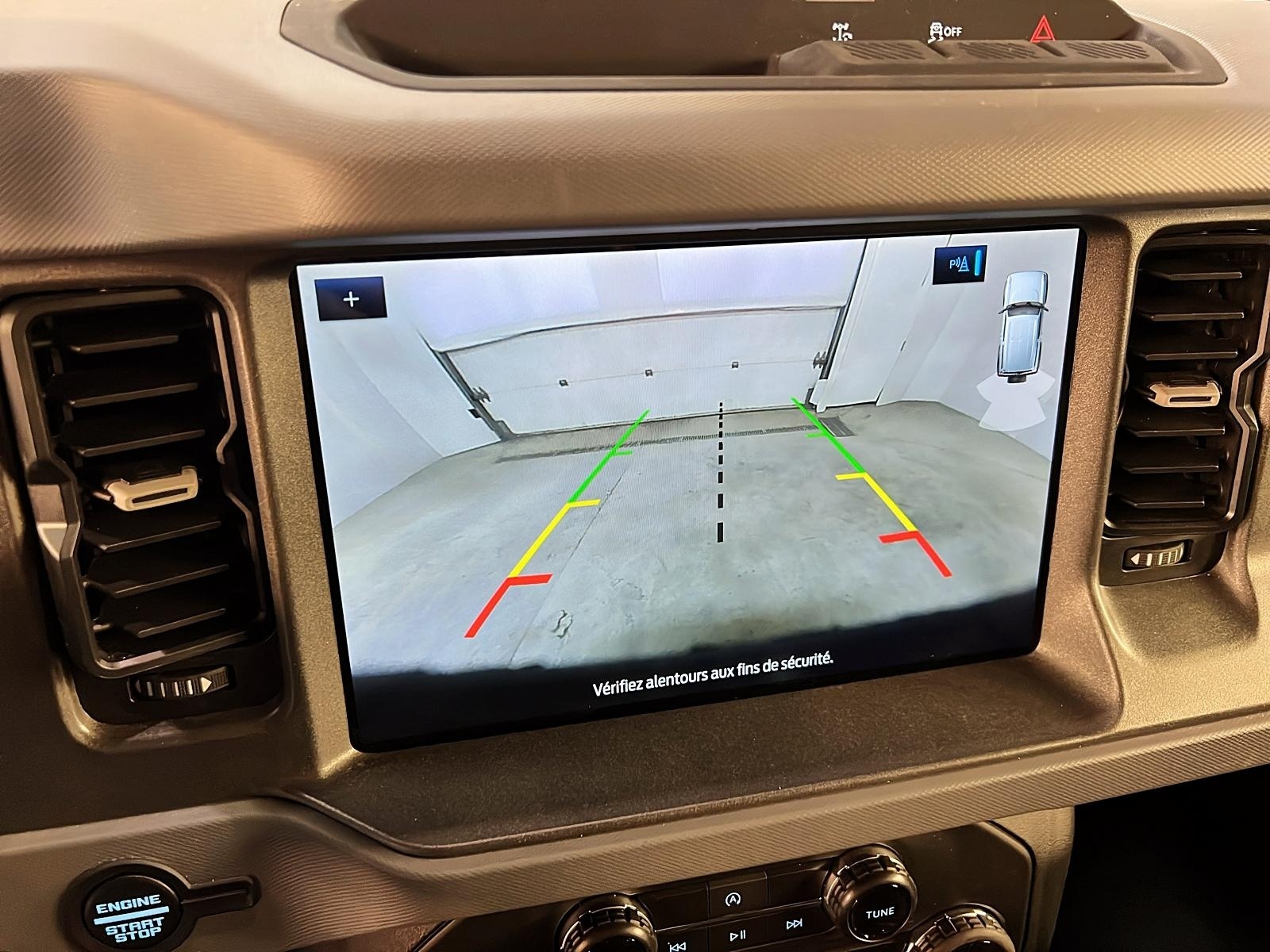 Ford Bronco 2024 - Image #16