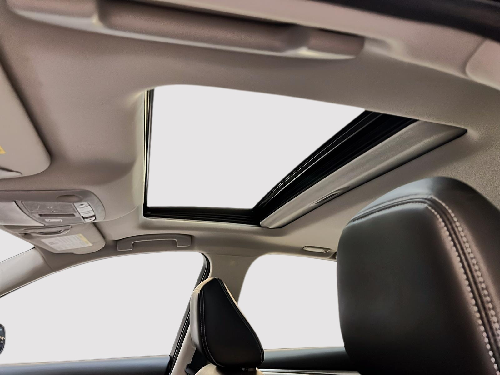 Infiniti Q50 2023 - Image #10