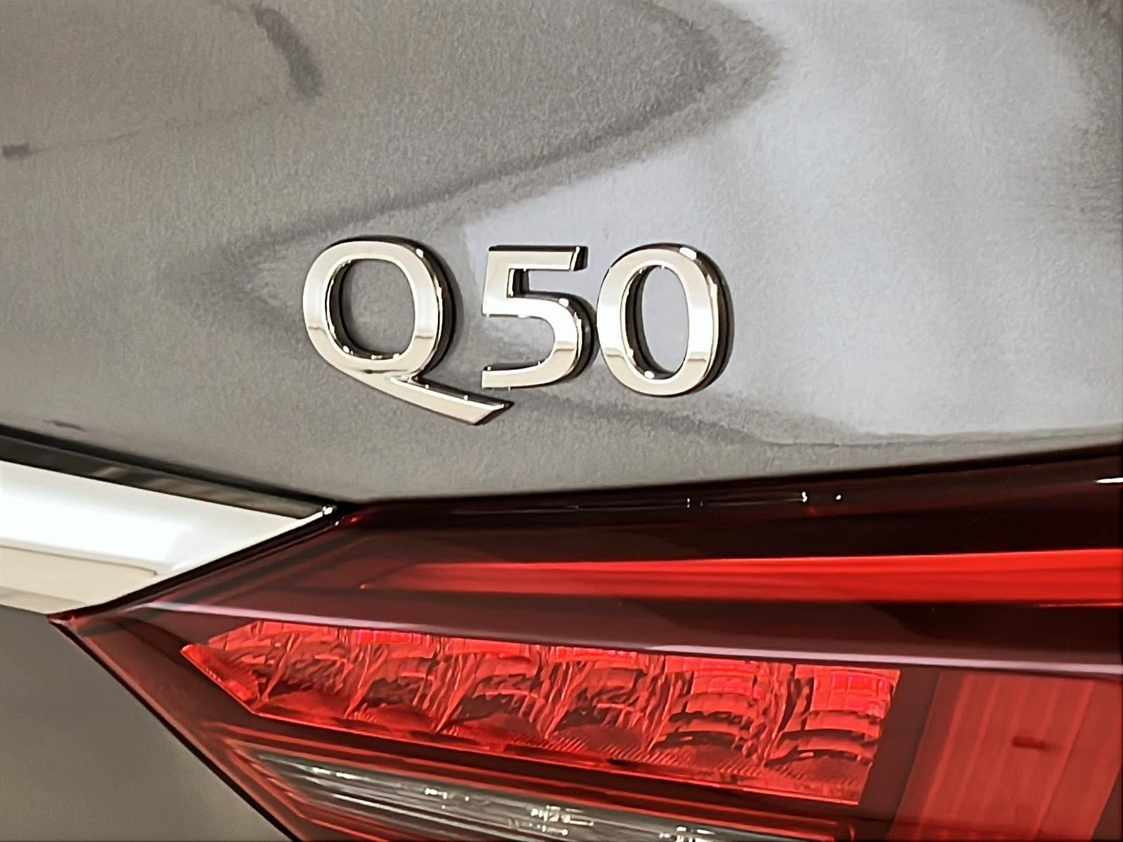 Infiniti Q50 LUXE CUIR TOIT 4RM 2023 - image #27