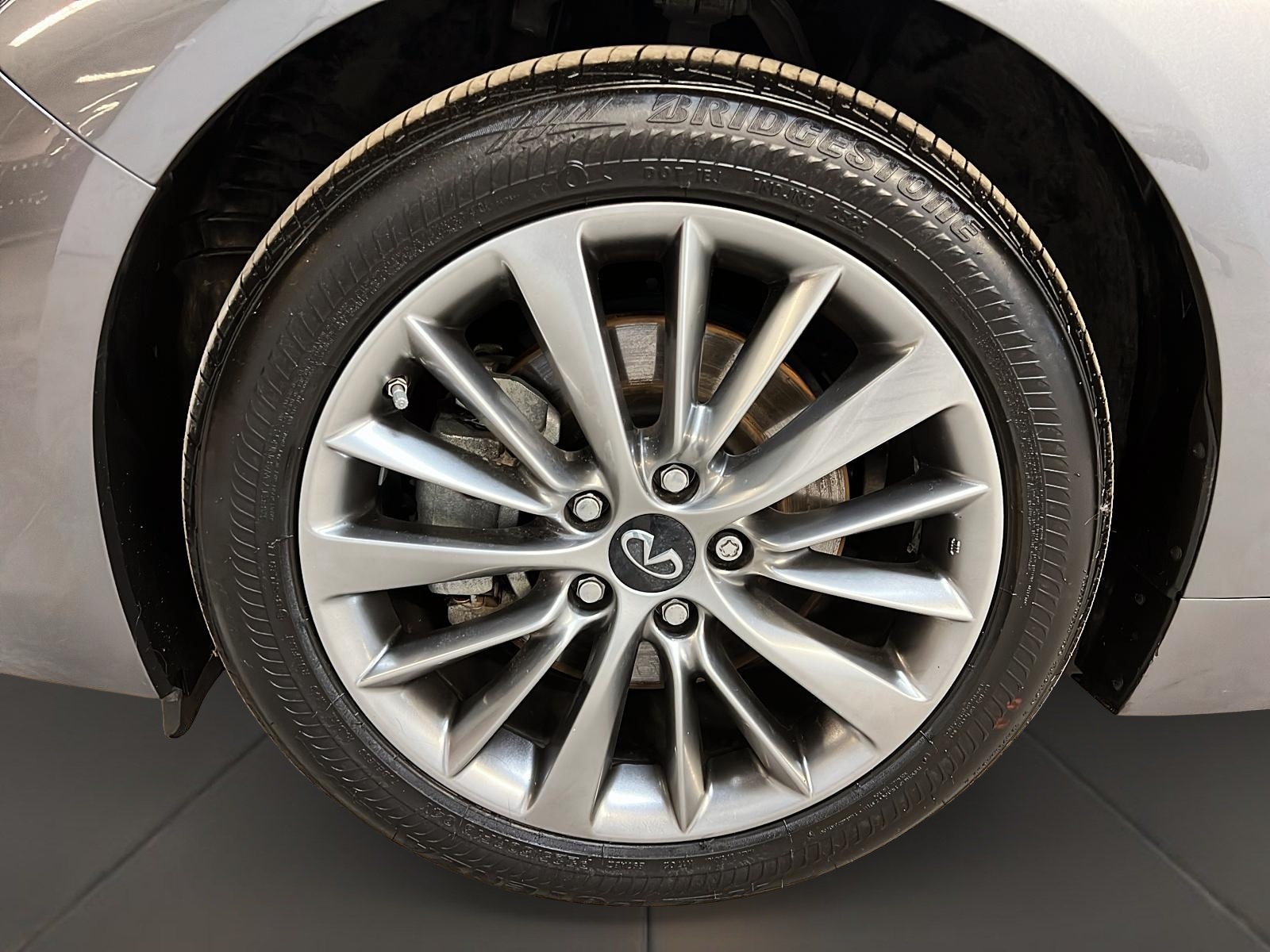 Infiniti Q50 LUXE CUIR TOIT 4RM 2023 - image #28