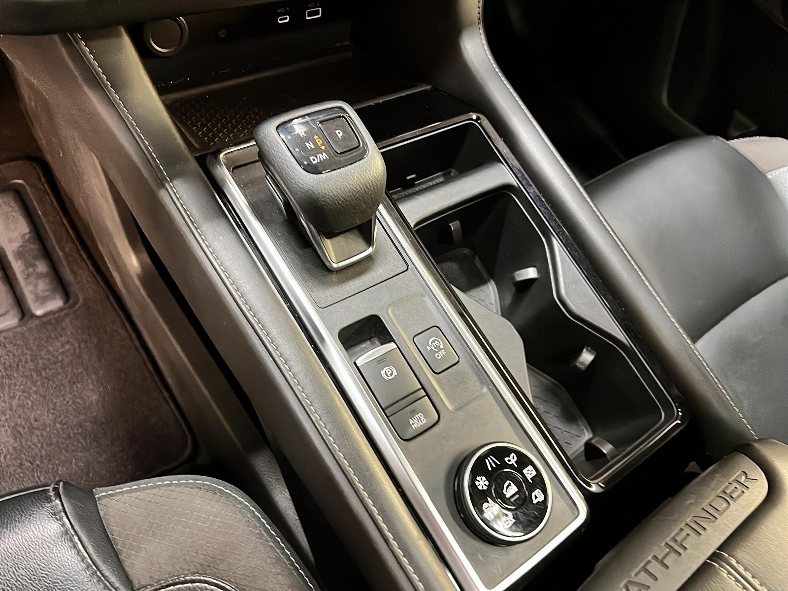 Nissan Pathfinder 2022 - Image #17