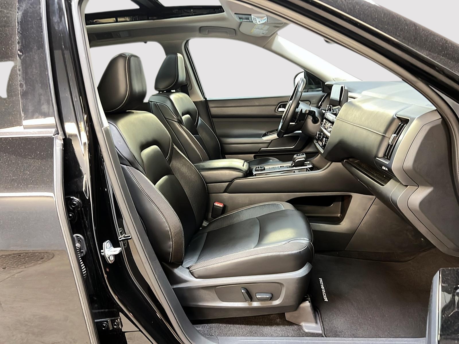 Nissan Pathfinder 2022 - Image #8