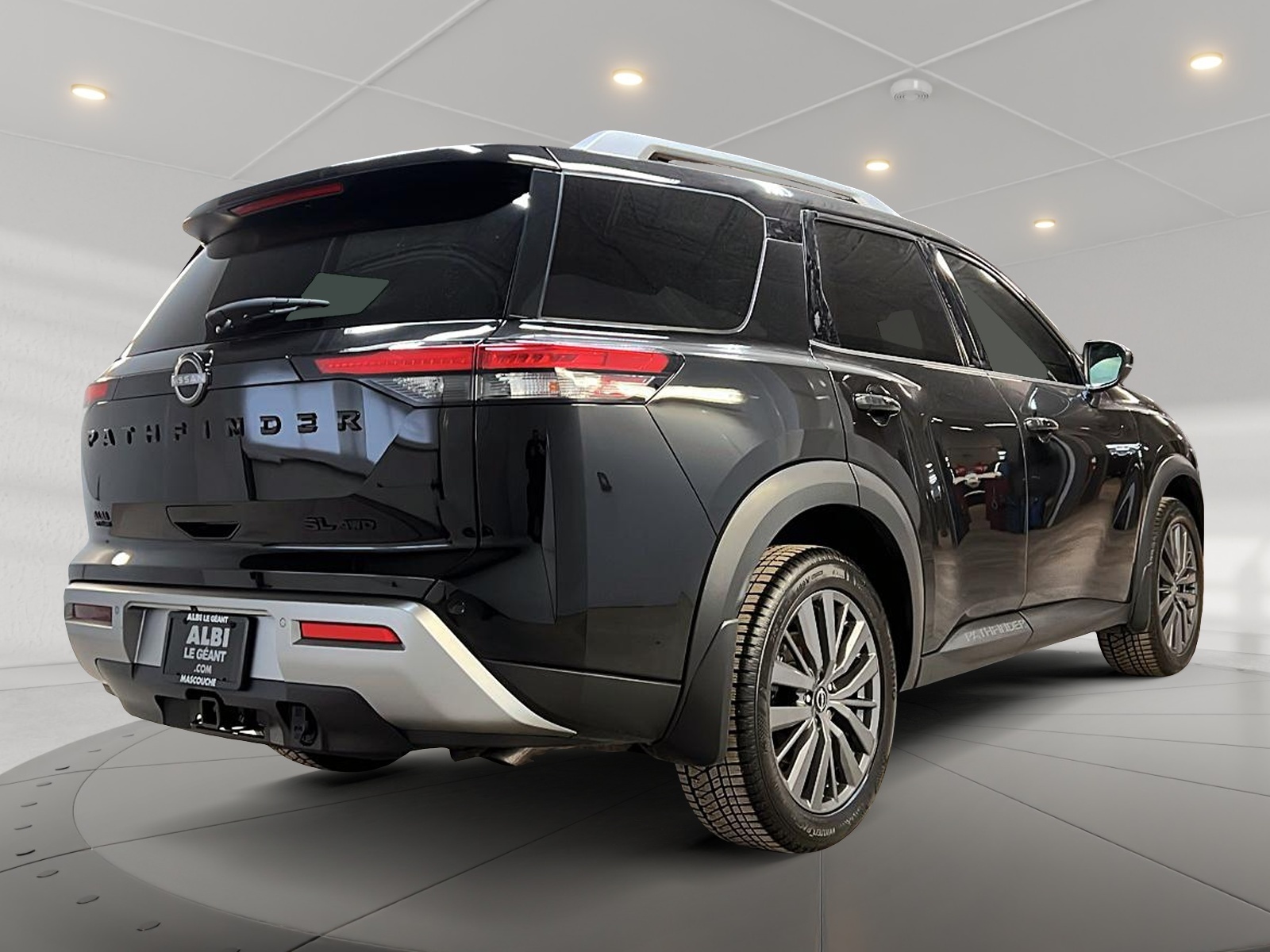 Nissan Pathfinder SL PREMIUM CUIR TOIT PANO NAV 4RM 2022 - image #4