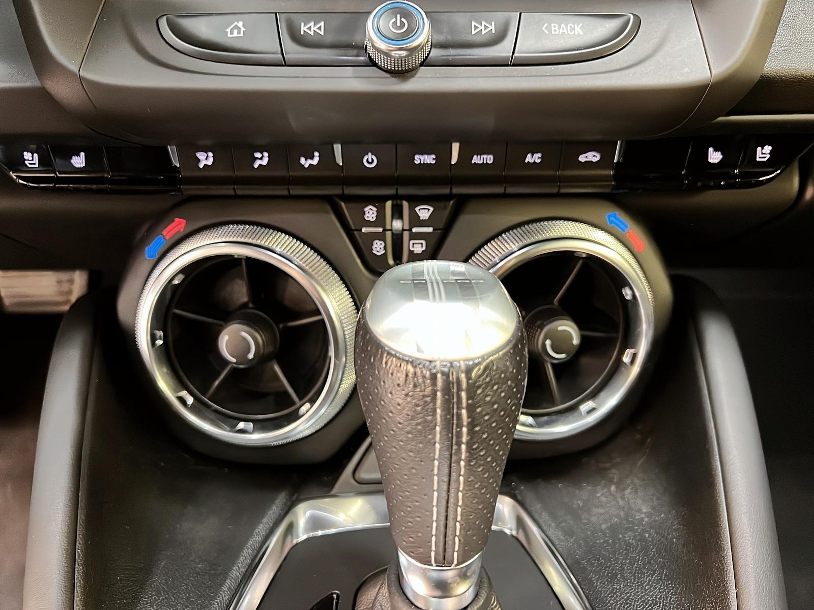 Chevrolet Camaro 2022 - Image #13