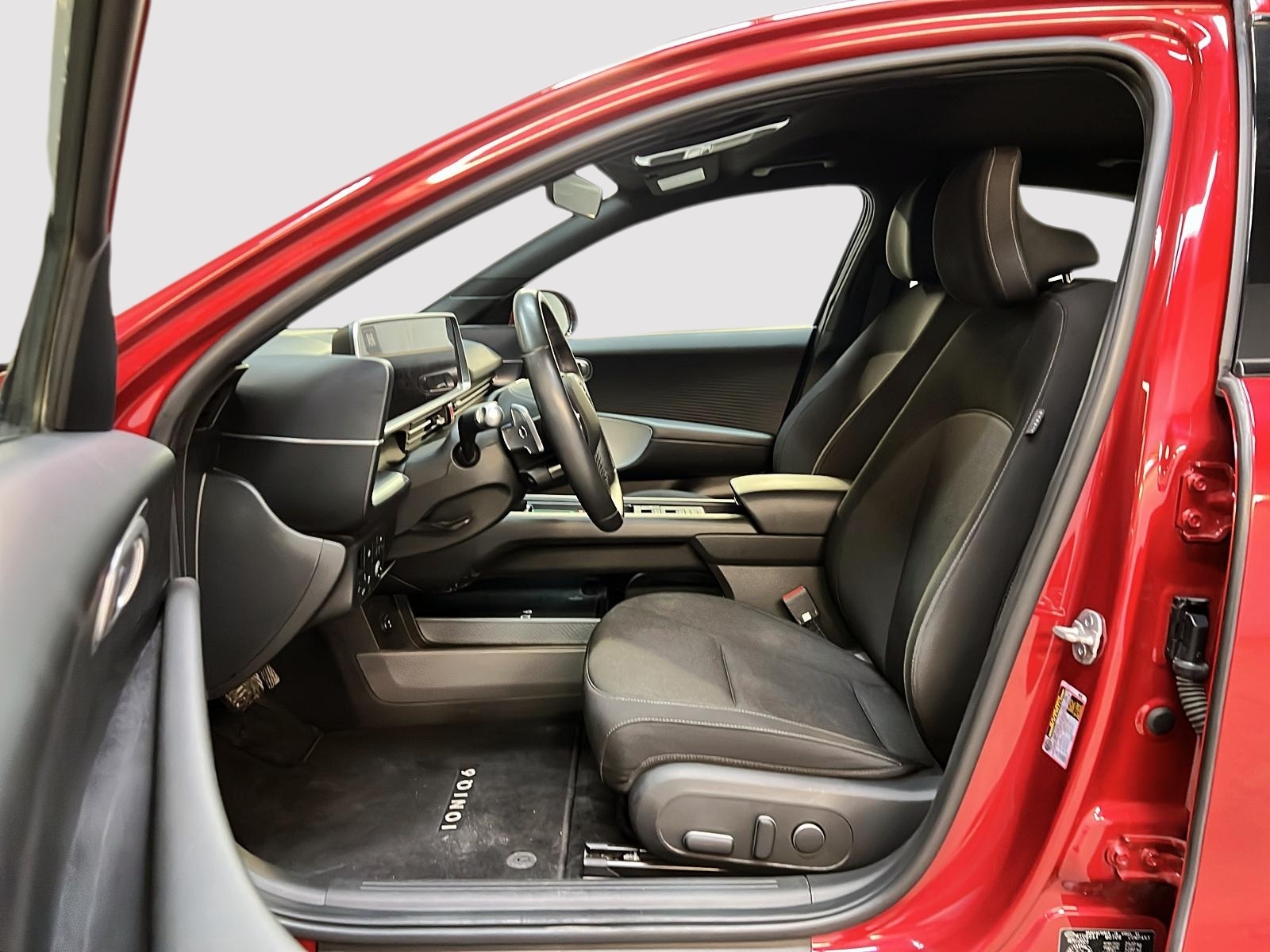 Hyundai IONIQ 6 PREFERRED LONG RANGE  NAV  4RM 2024 - image #7
