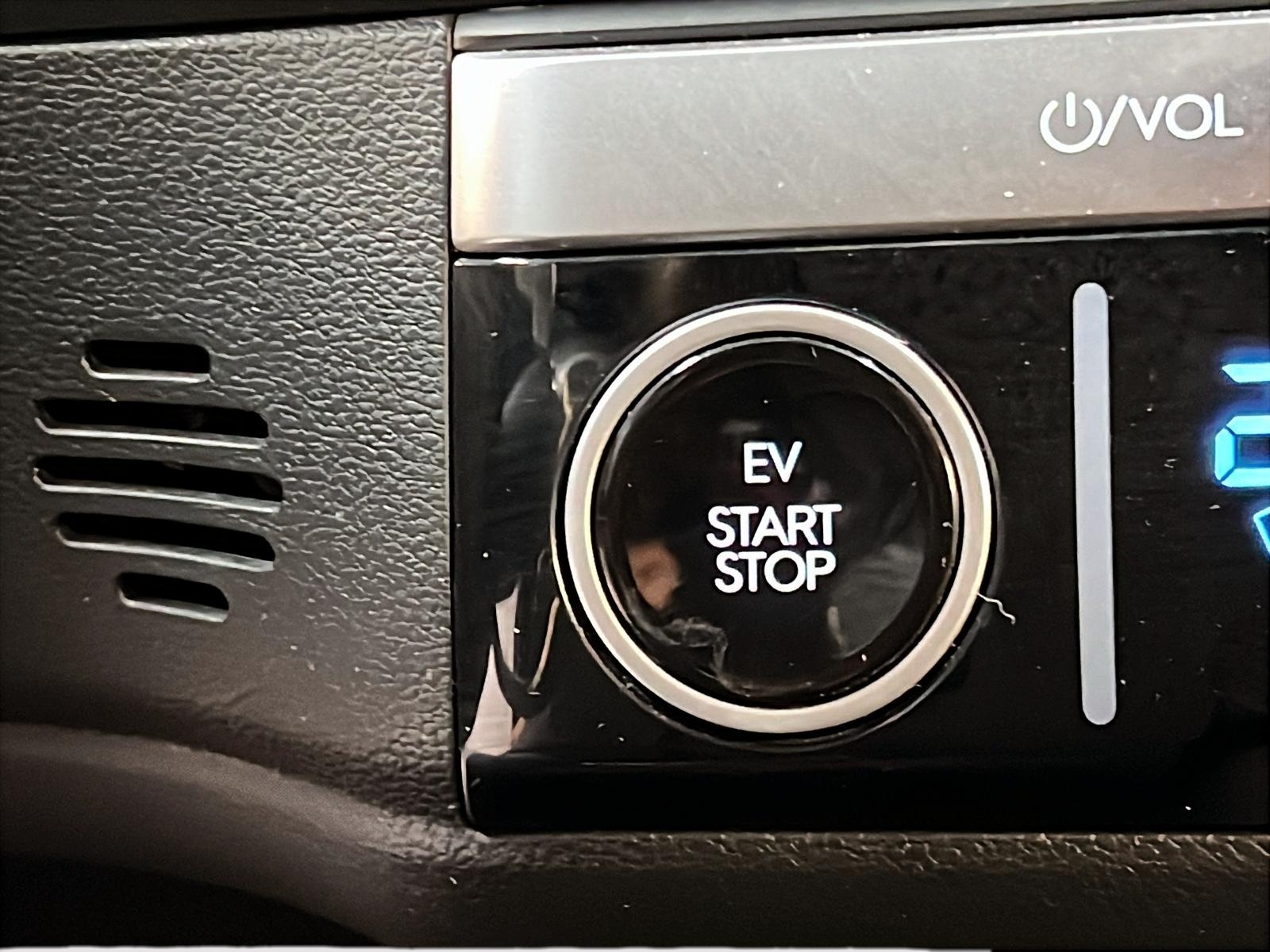 Hyundai IONIQ 6 PREFERRED LONG RANGE  NAV  4RM 2024 - image #19