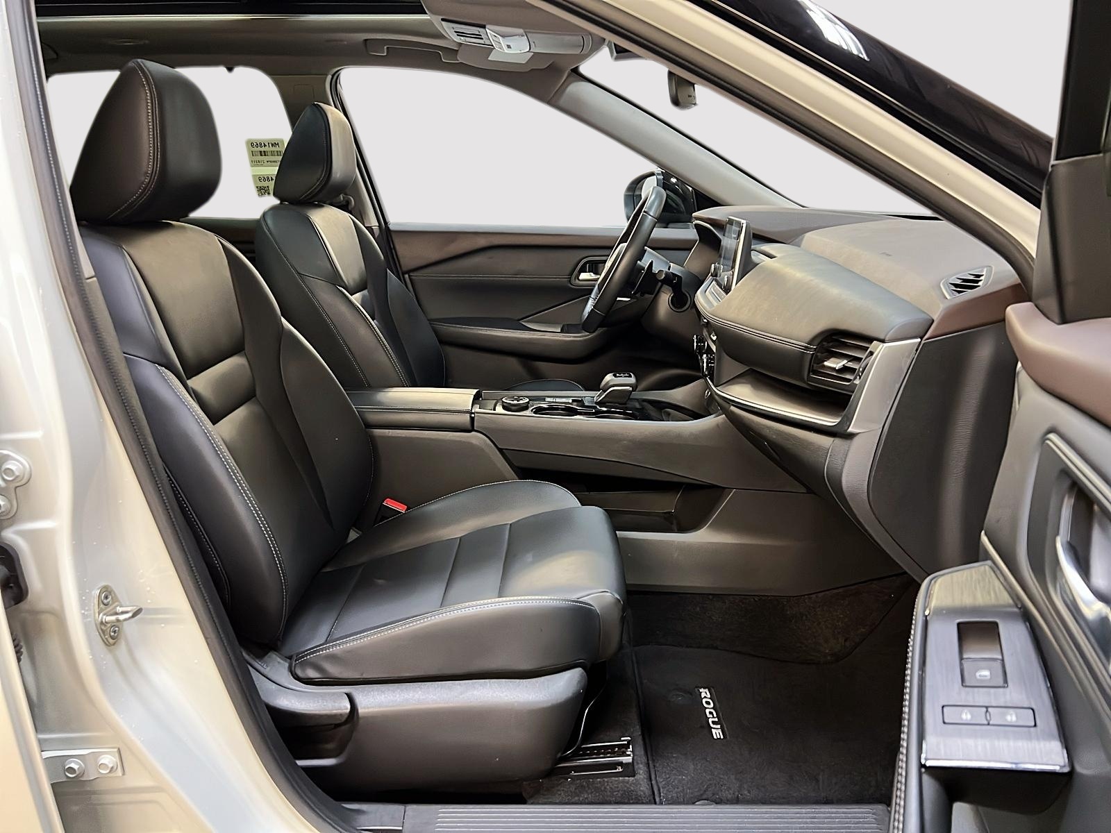 Nissan Rogue SV MIDNIGHT CUIR TOIT PANO 4RM 2023 — photo 8