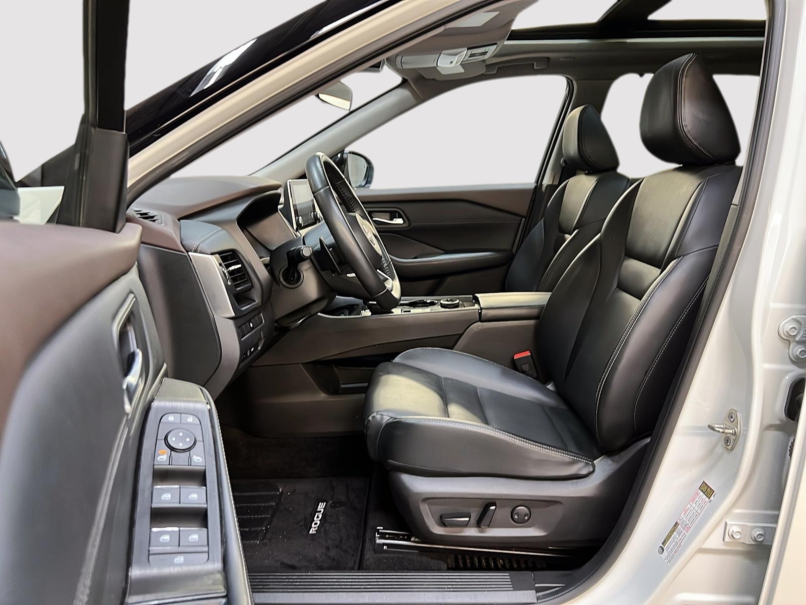 Nissan Rogue SV MIDNIGHT CUIR TOIT PANO 4RM 2023 — photo 7