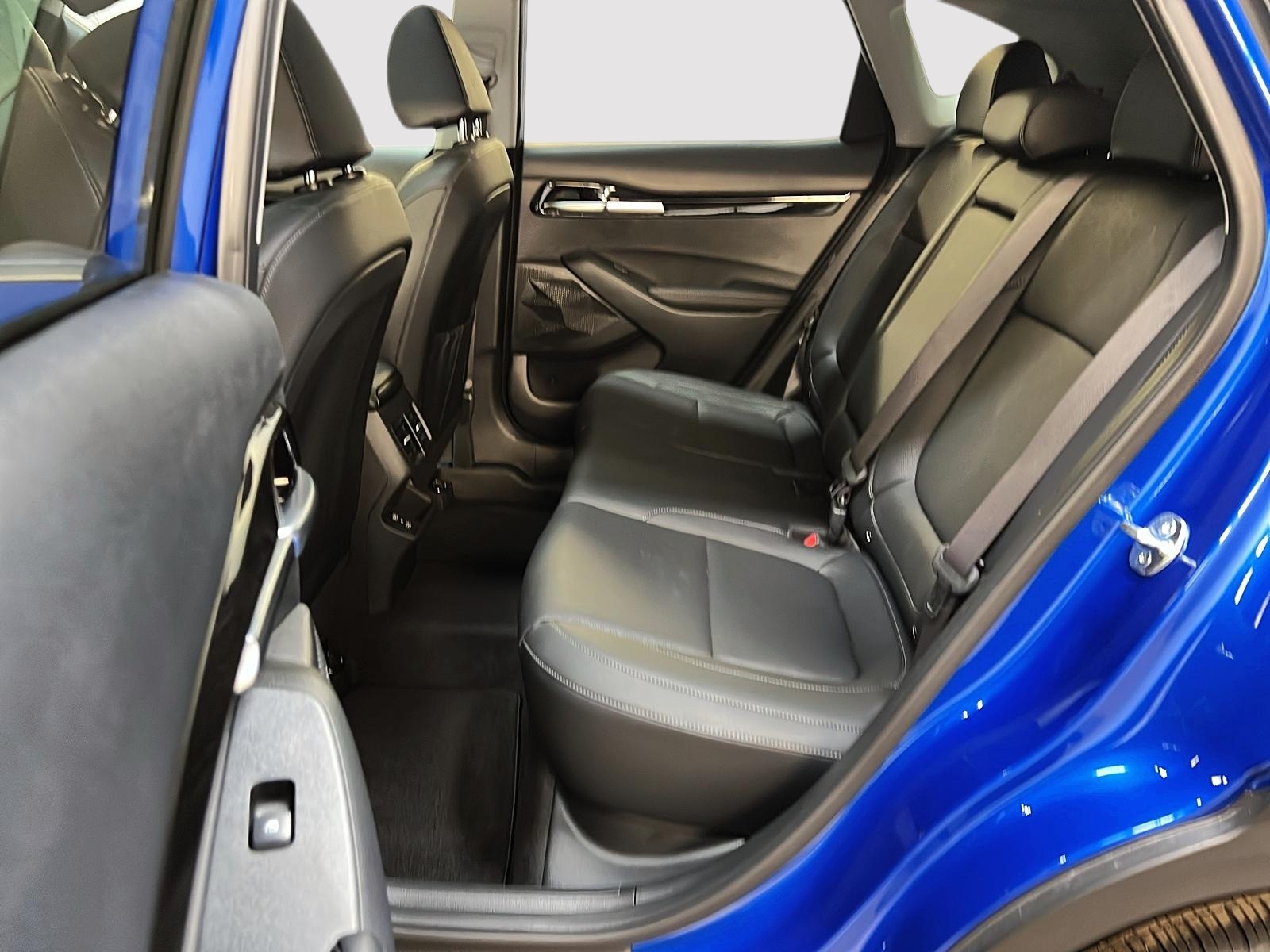 Kia SELTOS EX CUIR TOIT 4RM 2025 - image #9