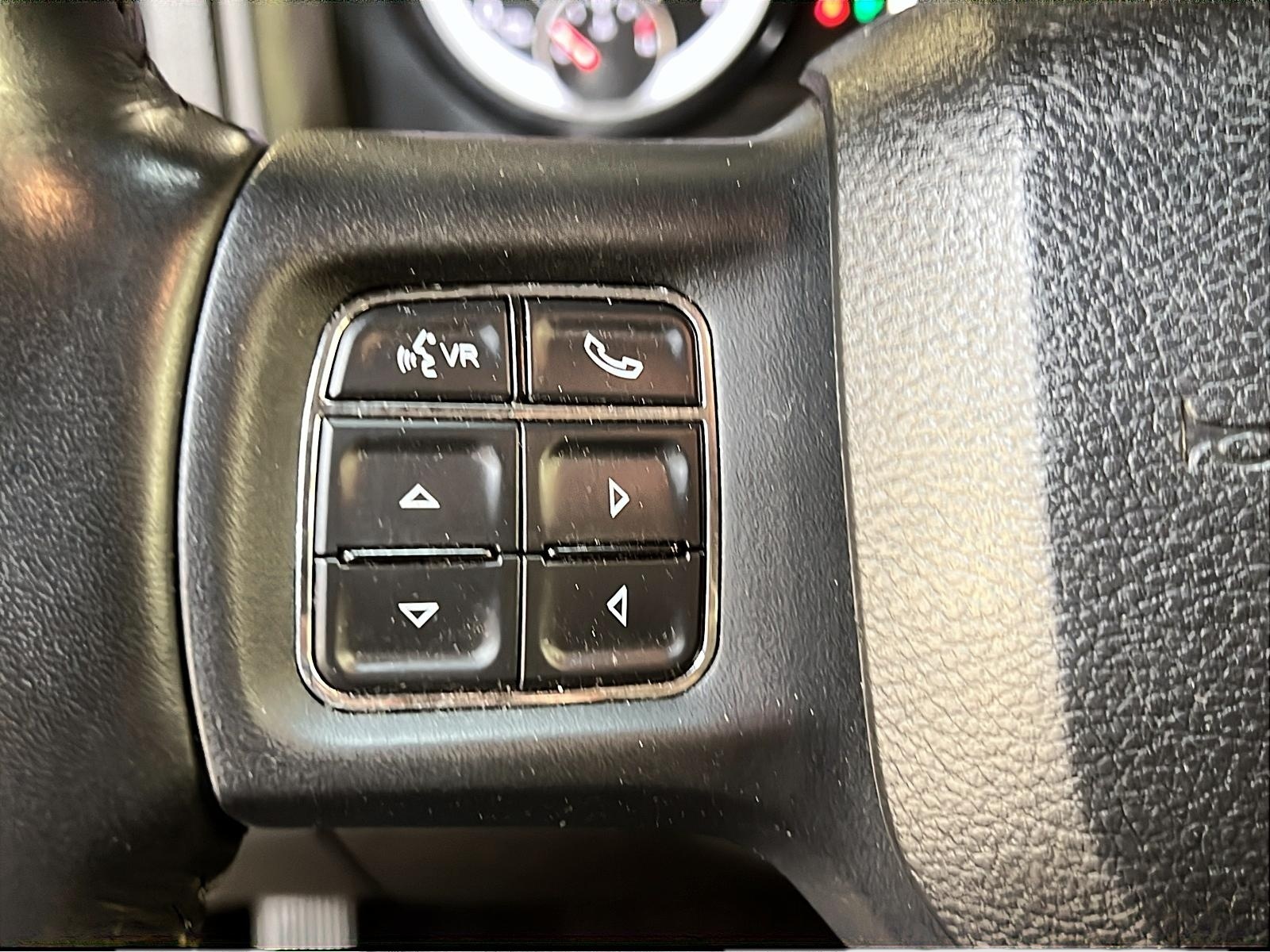 RAM 1500 Classic 2022 - Image #17