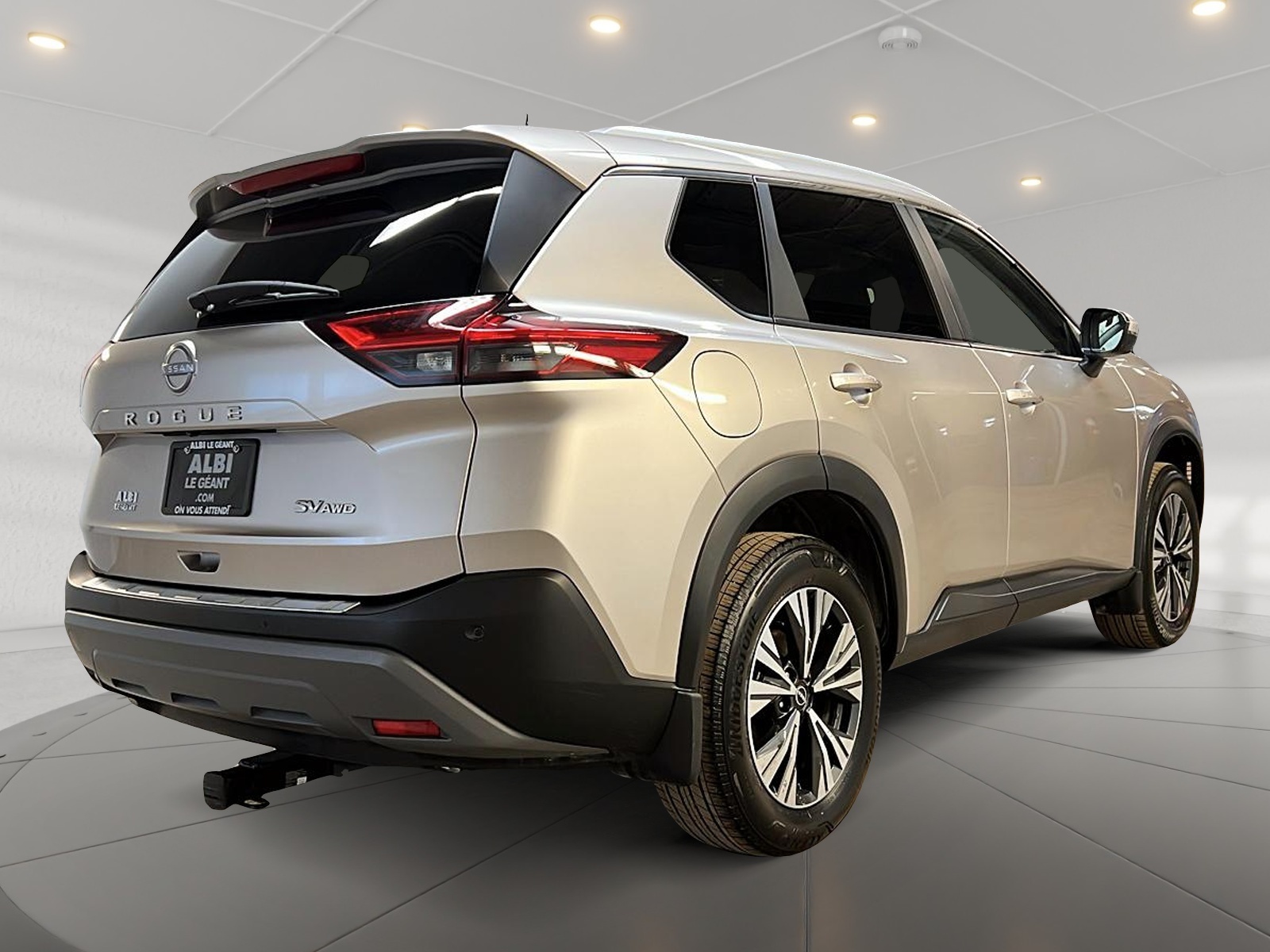 Nissan Rogue SV TOIT PANO 4RM 2023 — photo 4