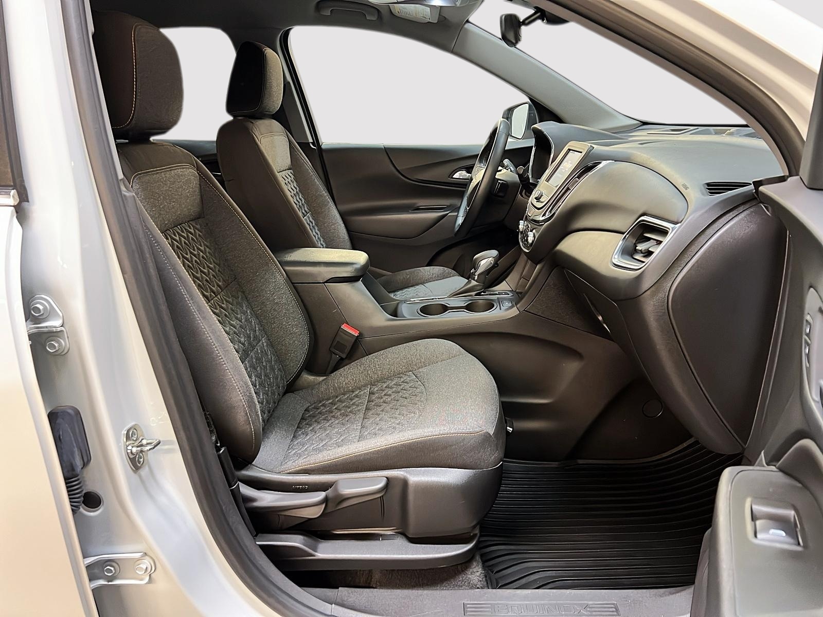 Chevrolet Equinox 1LT 4RM 2024 - image #8