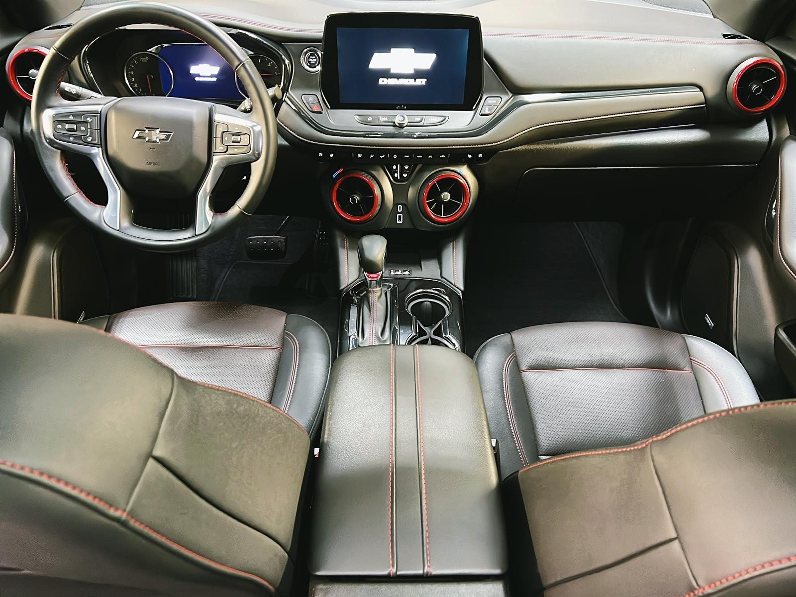 Chevrolet Blazer 1RS GR. COMMODITÉ CUIR TOIT PANO NAV 4RM 2024 - image #11