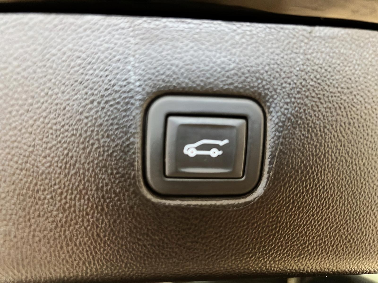 Chevrolet Blazer 1RS GR. COMMODITÉ CUIR TOIT PANO NAV 4RM 2024 - image #14