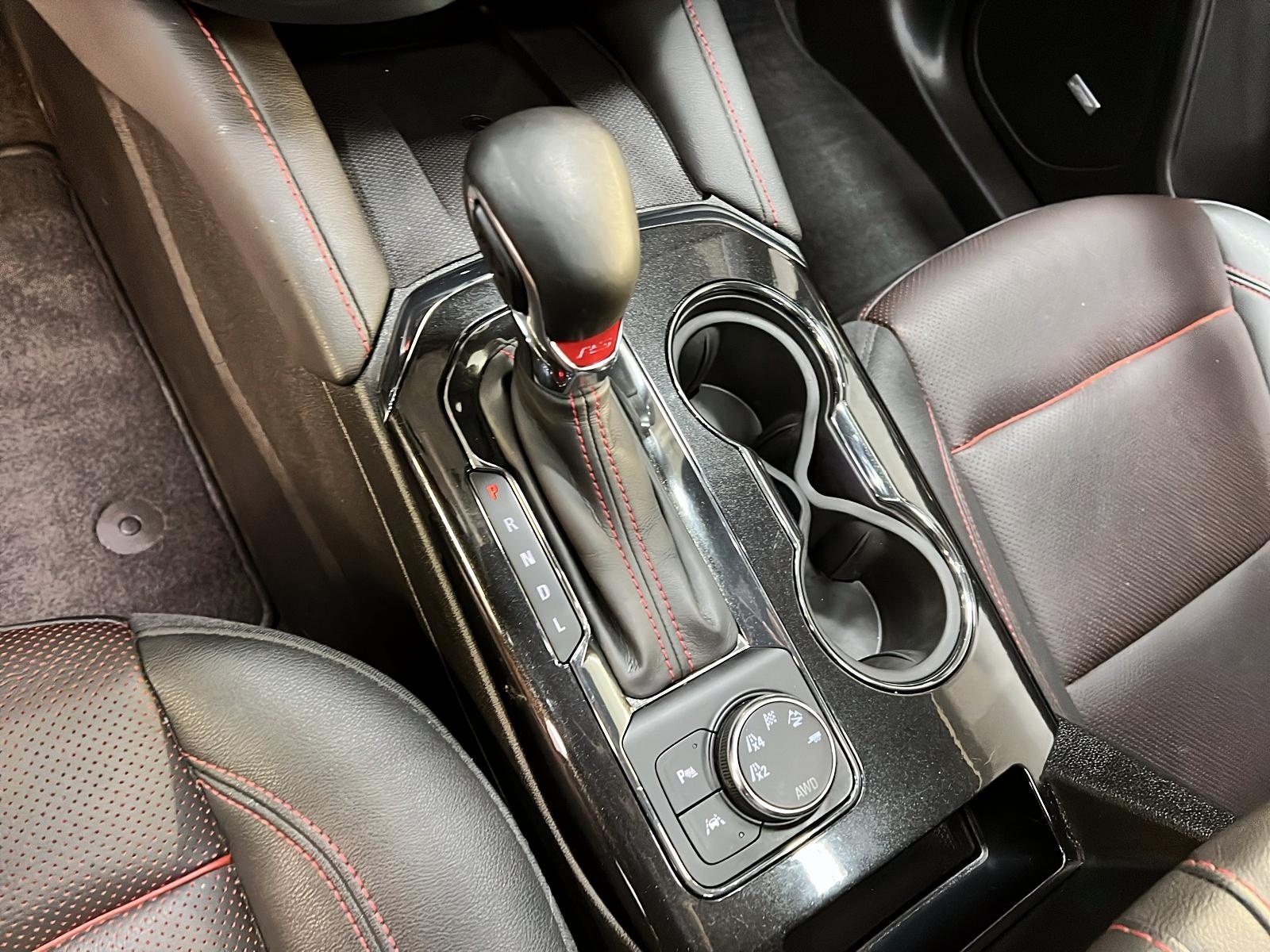 Chevrolet Blazer 1RS GR. COMMODITÉ CUIR TOIT PANO NAV 4RM 2024 - image #15