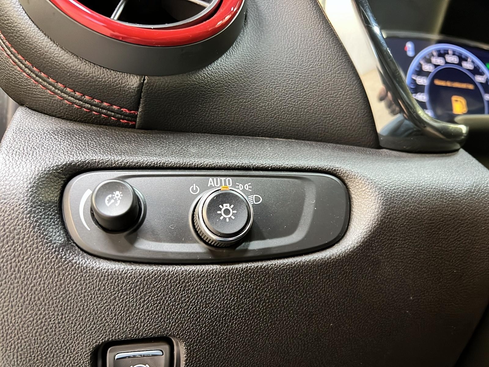 Chevrolet Blazer 1RS GR. COMMODITÉ CUIR TOIT PANO NAV 4RM 2024 - image #23