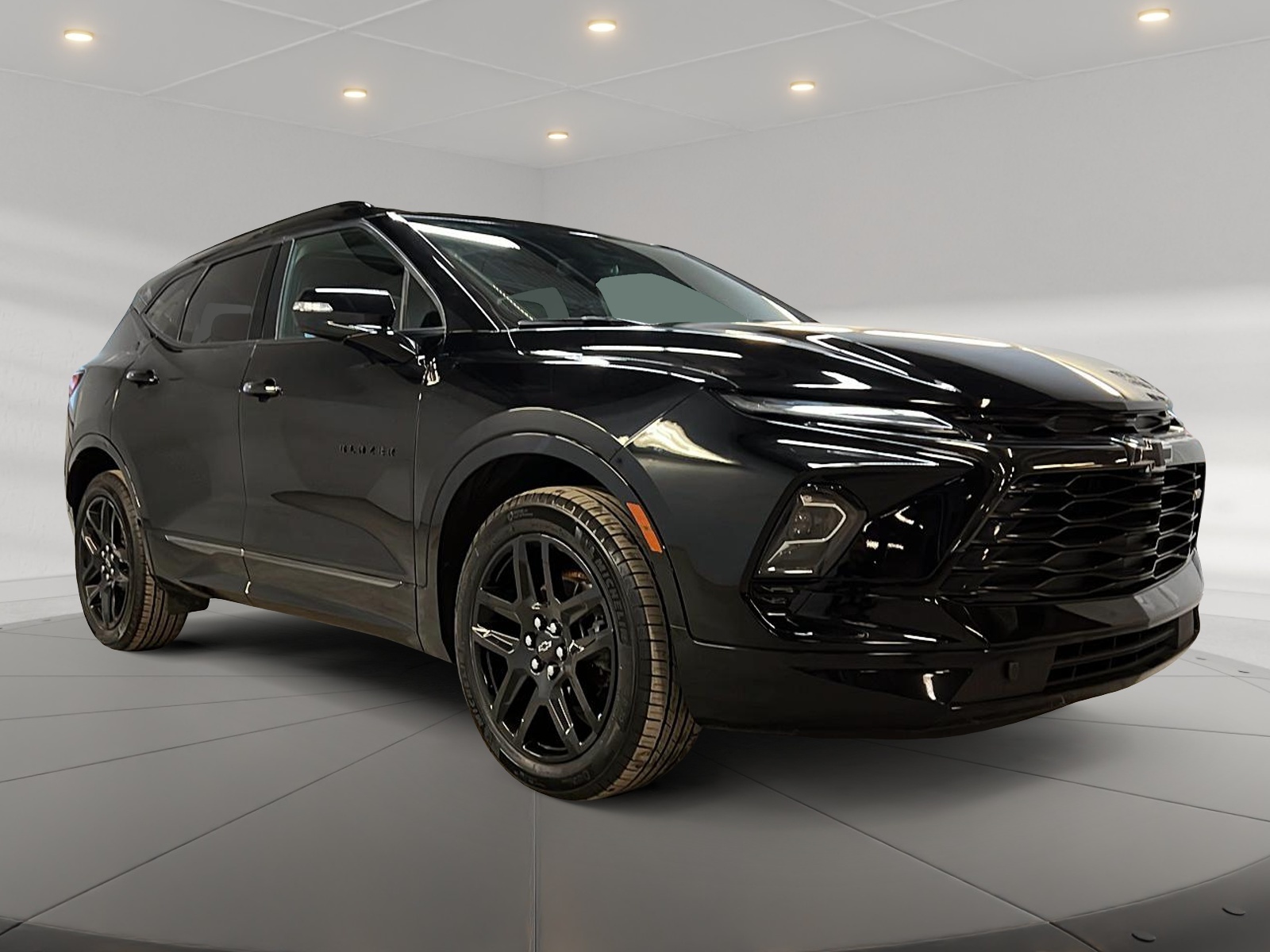 Chevrolet Blazer 1RS GR. COMMODITÉ CUIR TOIT PANO NAV 4RM 2024 - image #3