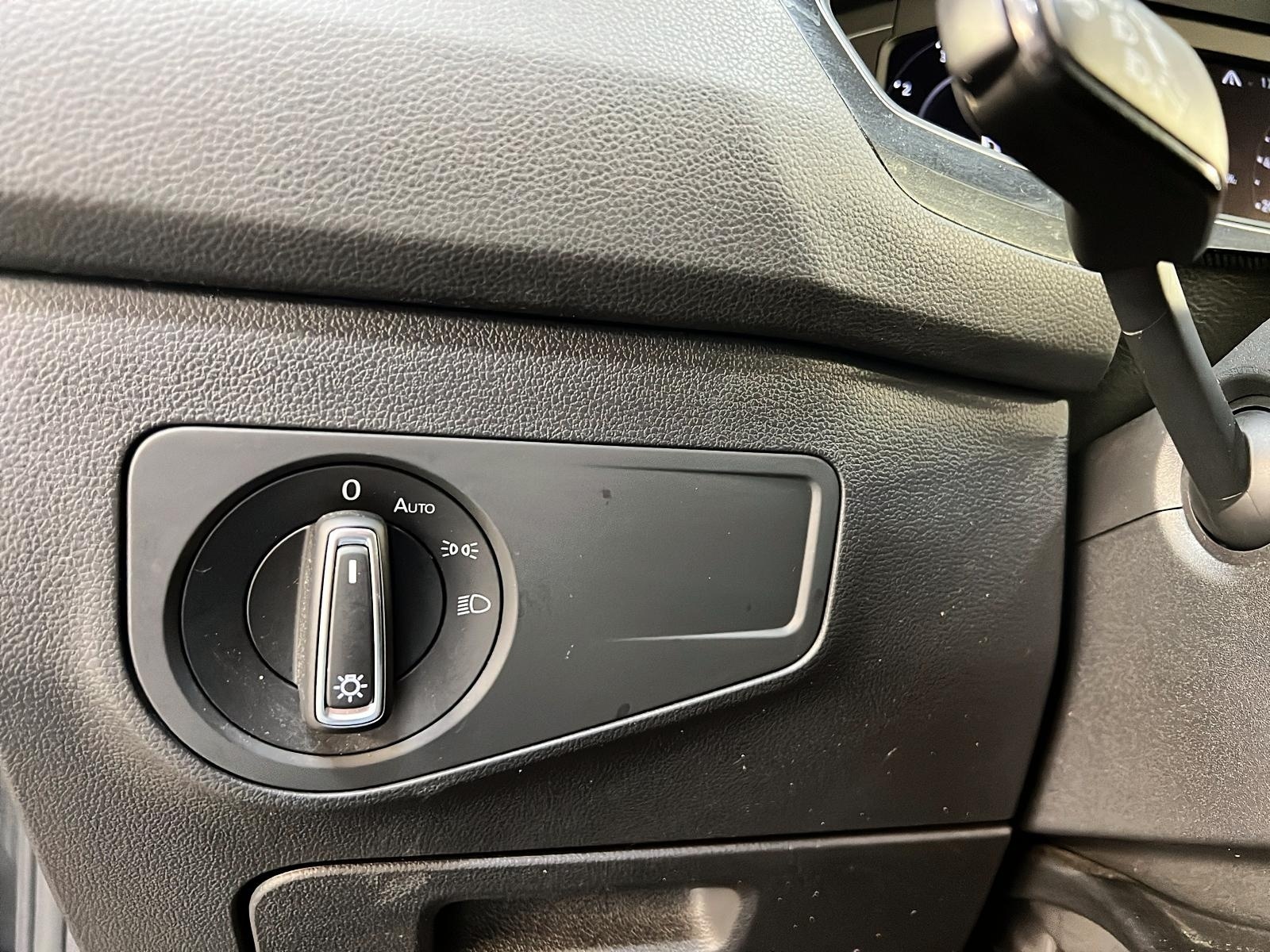 Volkswagen Tiguan 2022 - Image #21