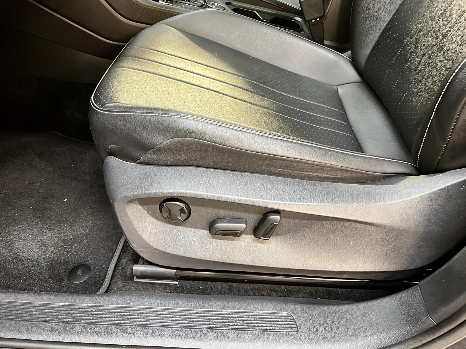 Volkswagen Tiguan COMFORTLINE TOIT PANO 4MOTION 2022 - image #24