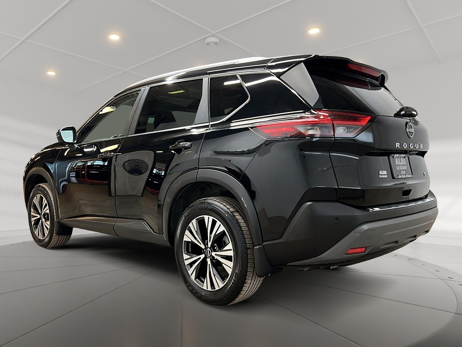 Nissan Rogue SV TOIT PANO 4RM 2023 — photo 6