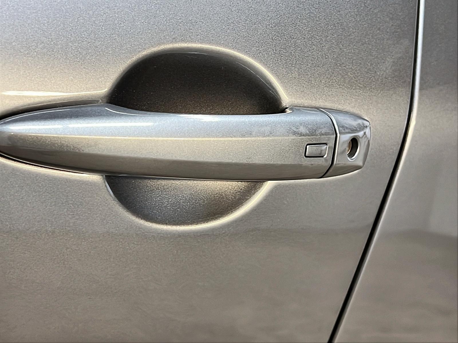 Nissan Rogue PLATINUM CUIR TOIT PANO NAV 4RM 2023 - image #28