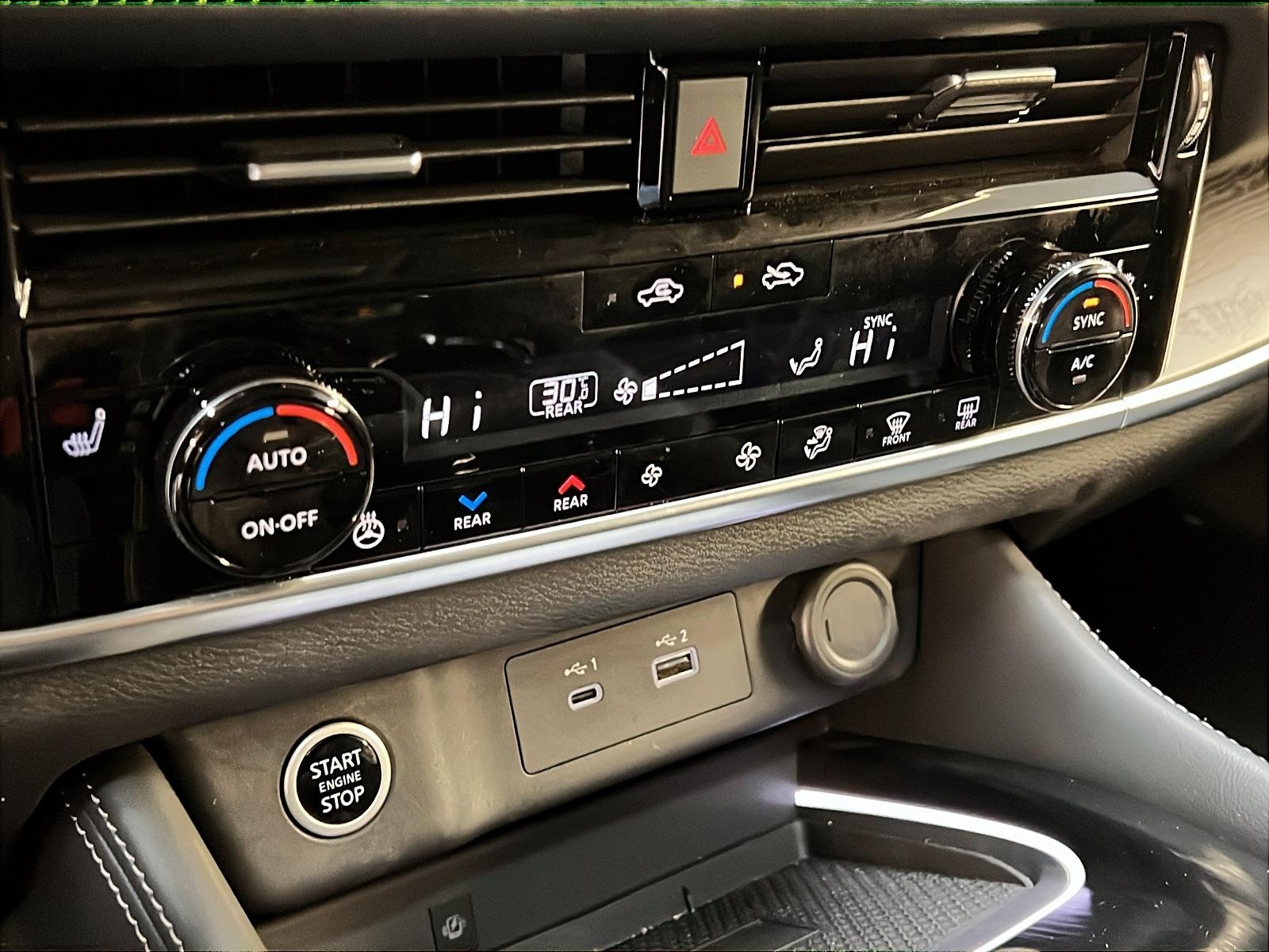 Nissan Rogue 2023 - Image #17