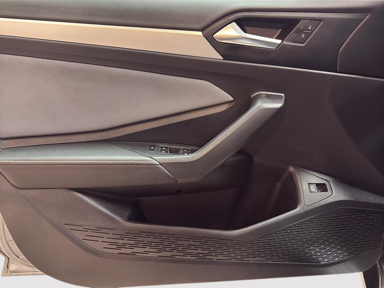 Volkswagen Jetta 2025 - Image #21