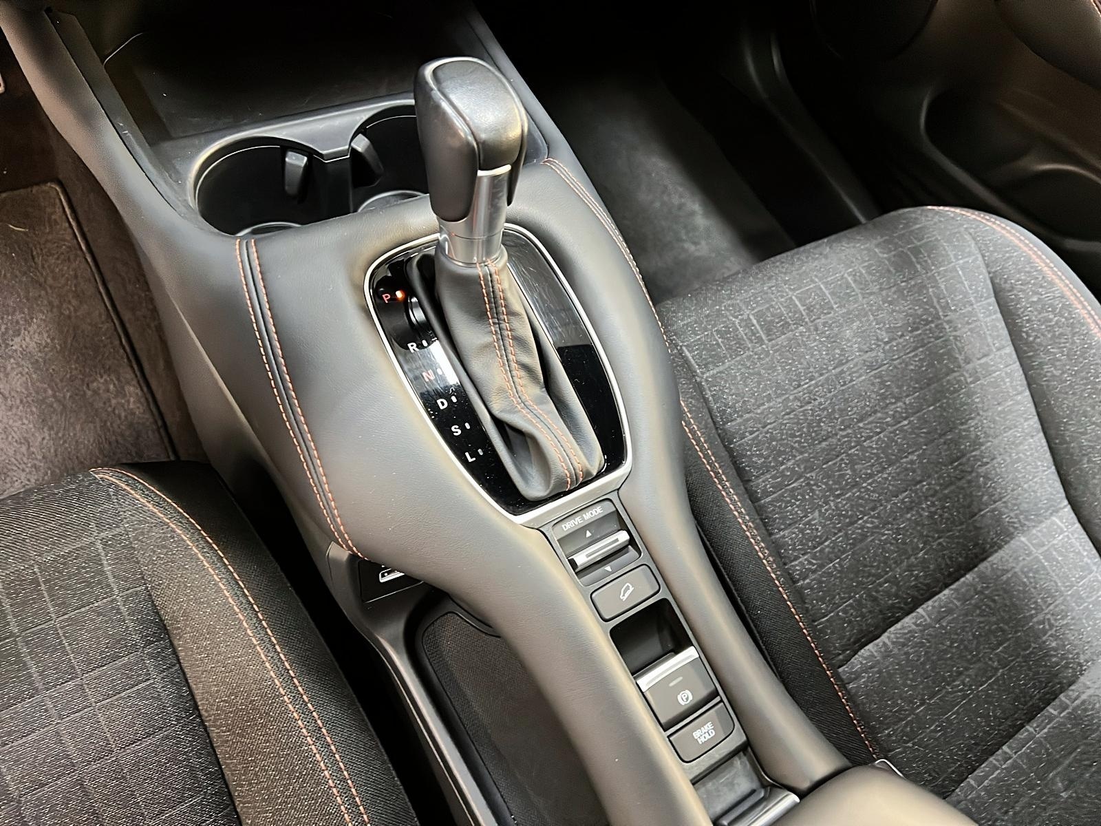 Honda HR-V SPORT TOIT 4RM 2023 - image #14