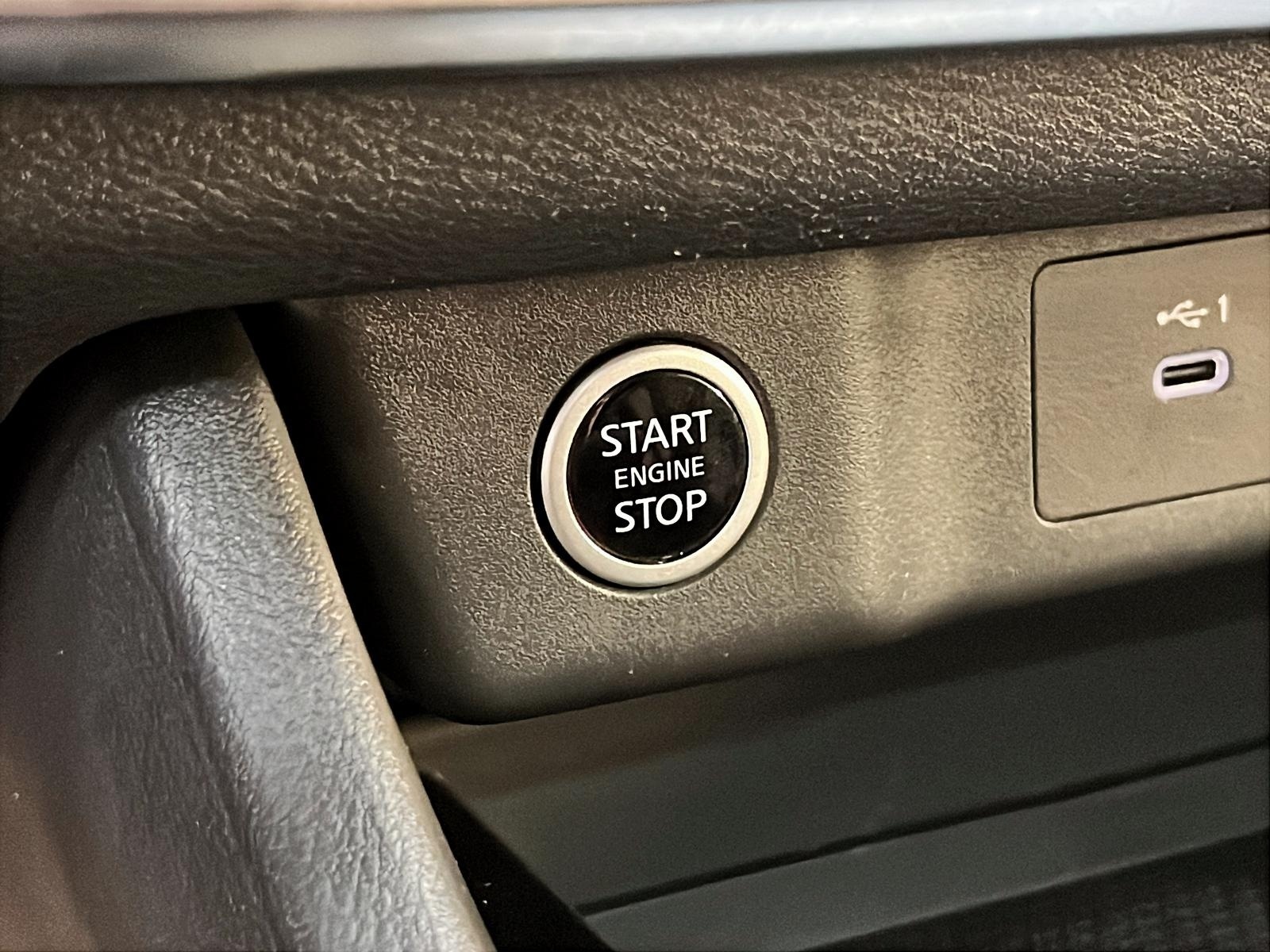 Nissan Rogue 2023 - Image #20