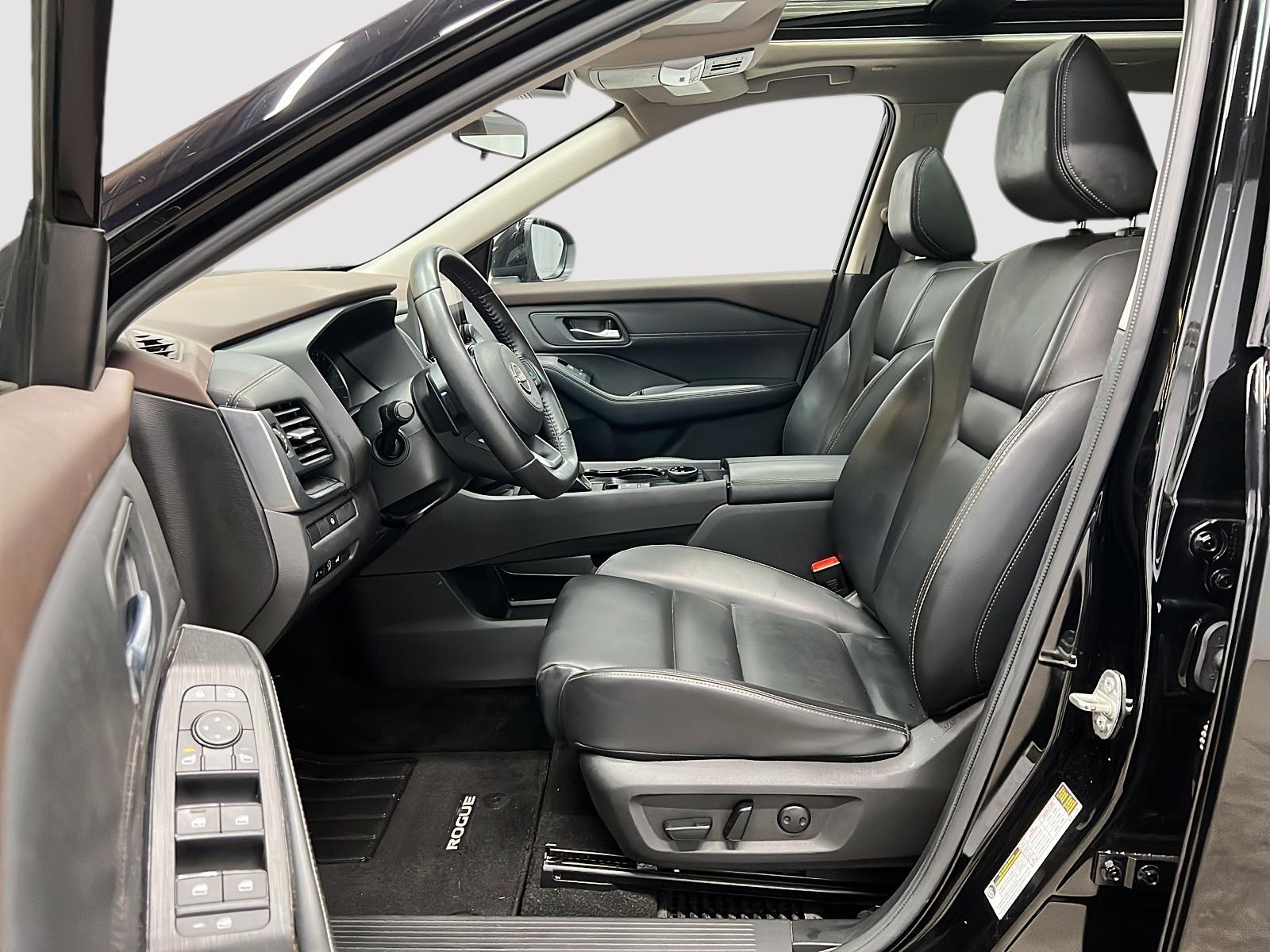 Nissan Rogue SV MIDNIGHT CUIR TOIT PANO 4RM 2023 — photo 7