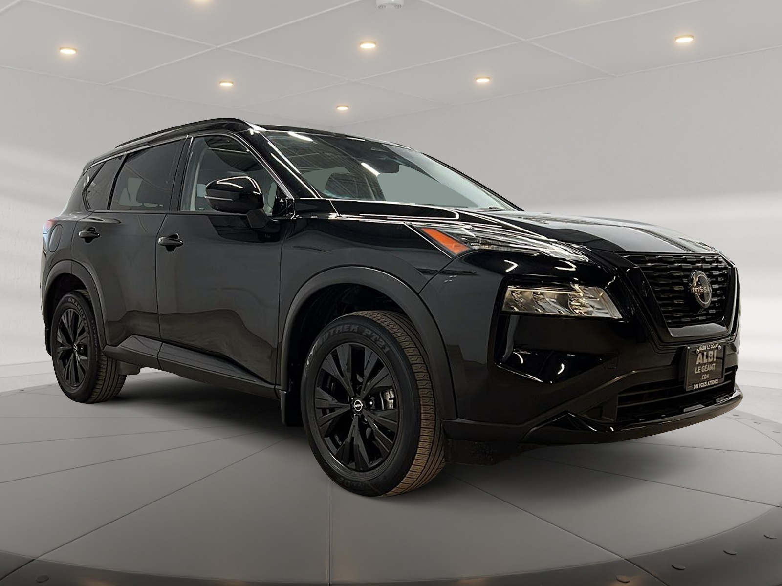 Nissan Rogue SV MIDNIGHT CUIR TOIT PANO 4RM 2023 — photo 3