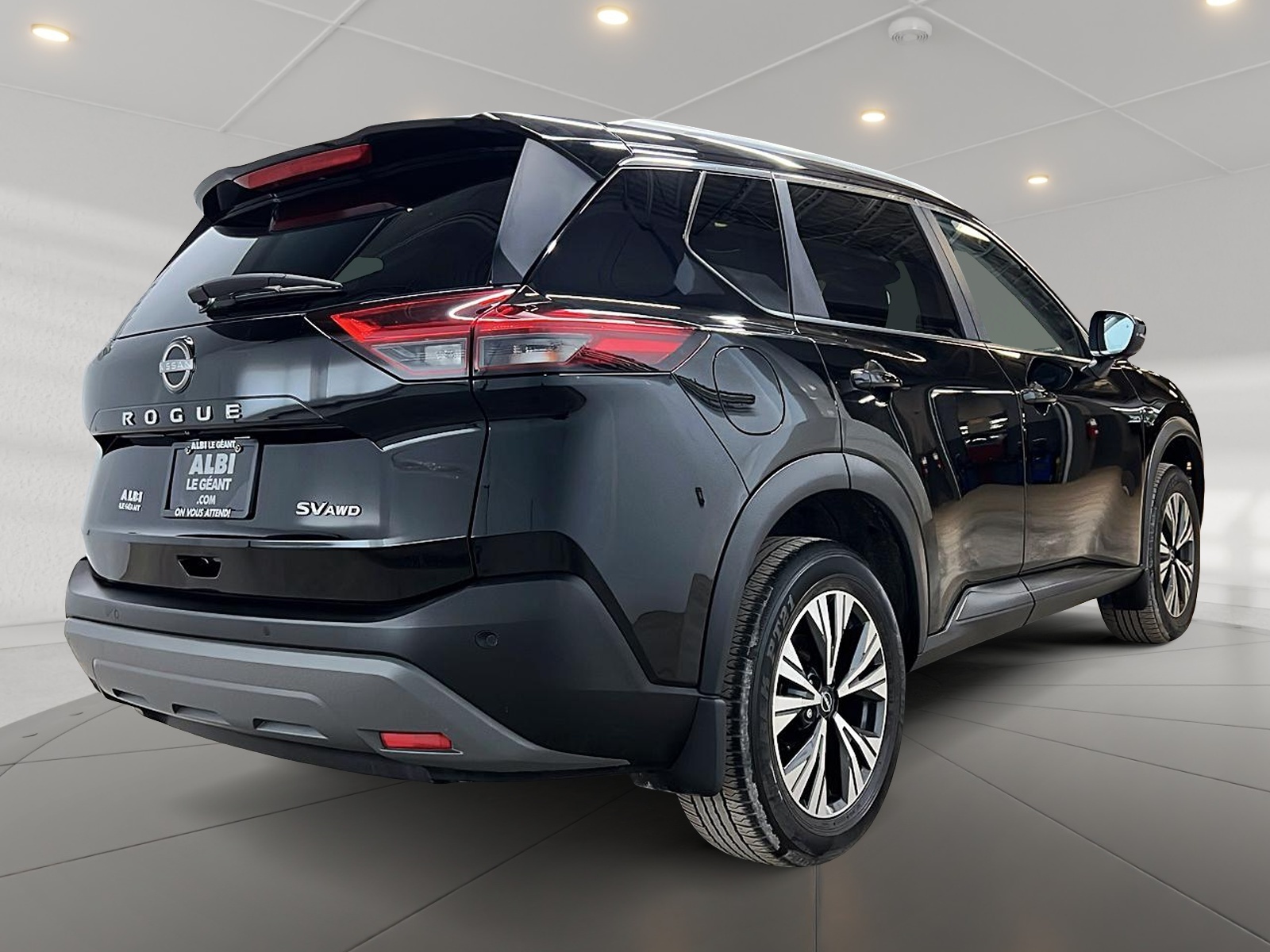 Nissan Rogue SV TOIT PANO 4RM 2023 — photo 4