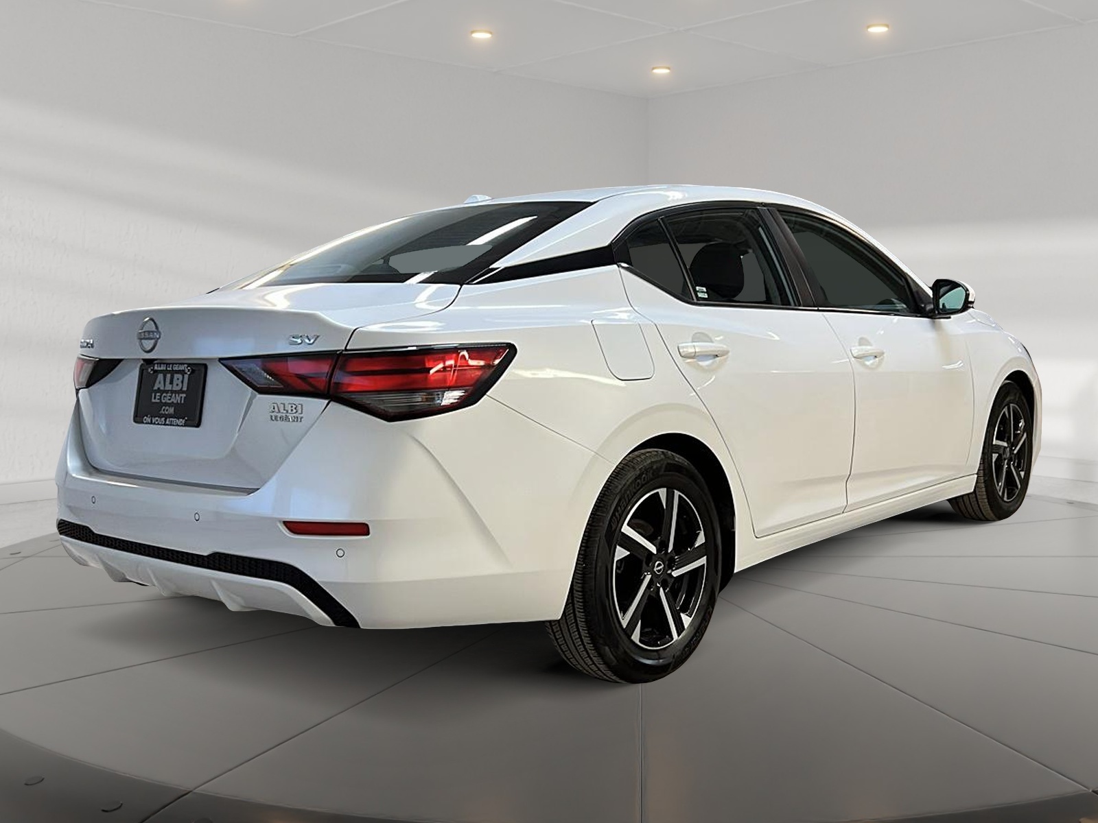 Nissan Sentra SV TOIT 2024 — photo 4