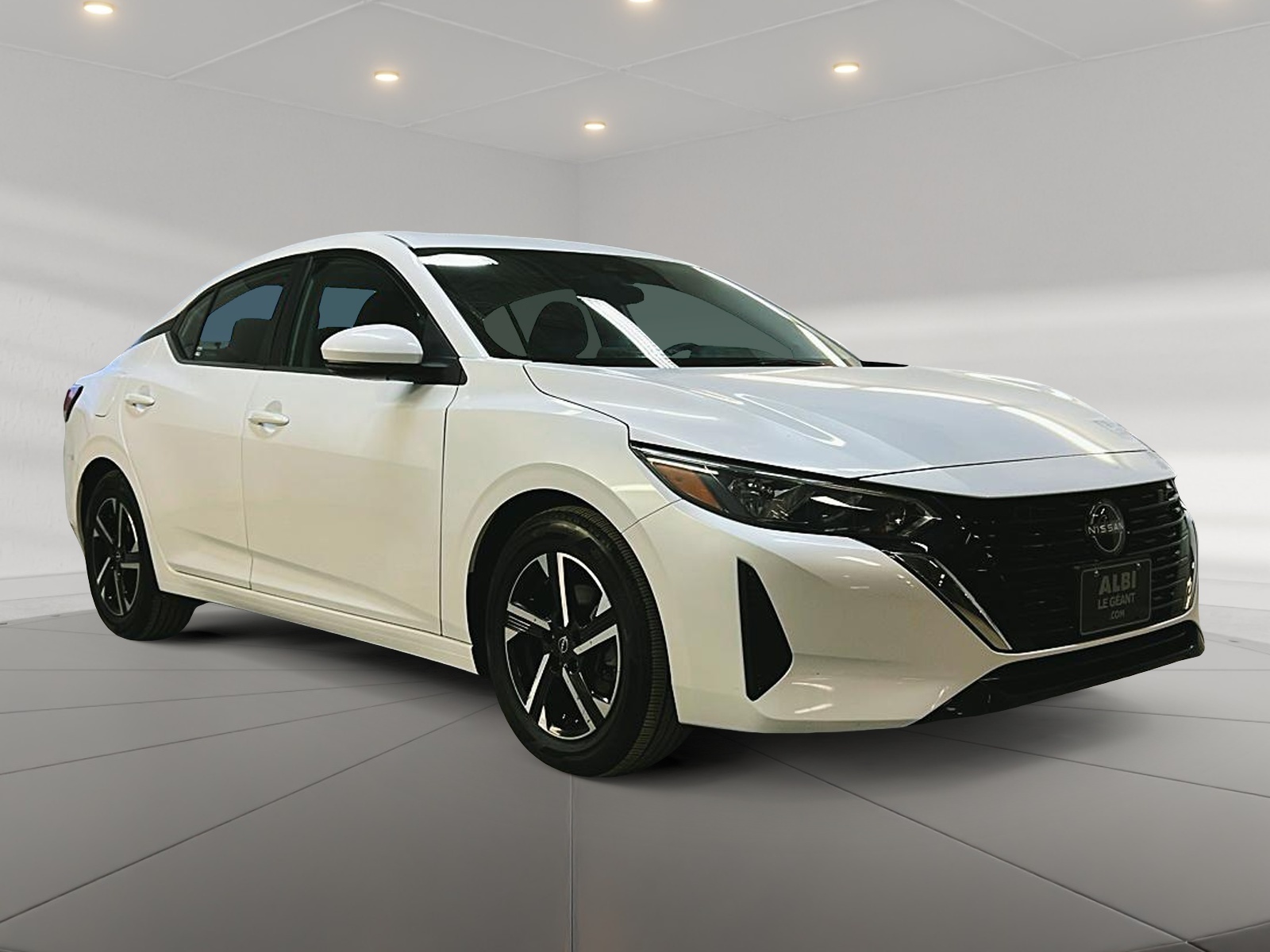 Nissan Sentra SV TOIT 2024 — photo 3