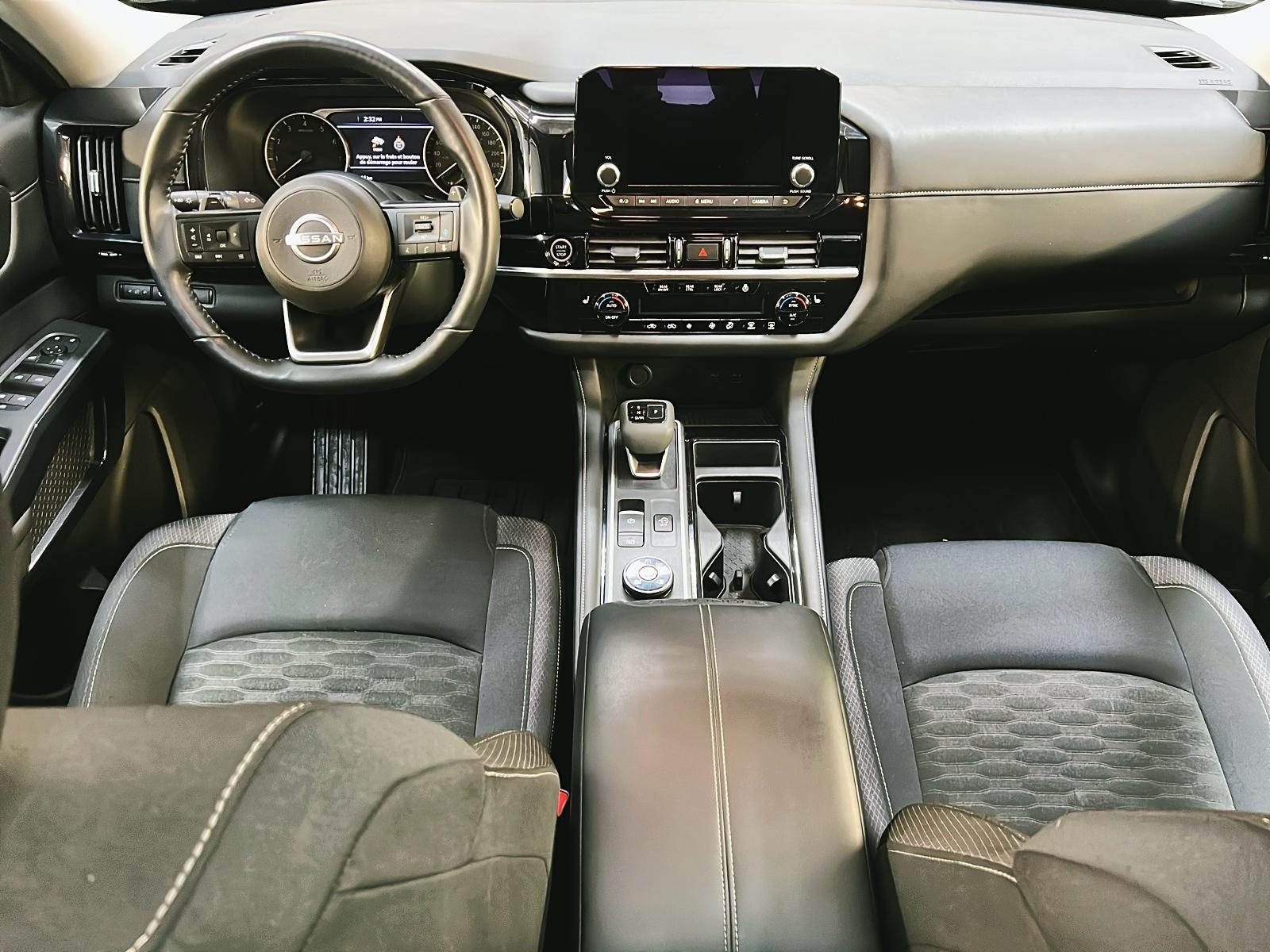 Nissan Pathfinder SV TOIT PANO 4RM 2024 - image #13