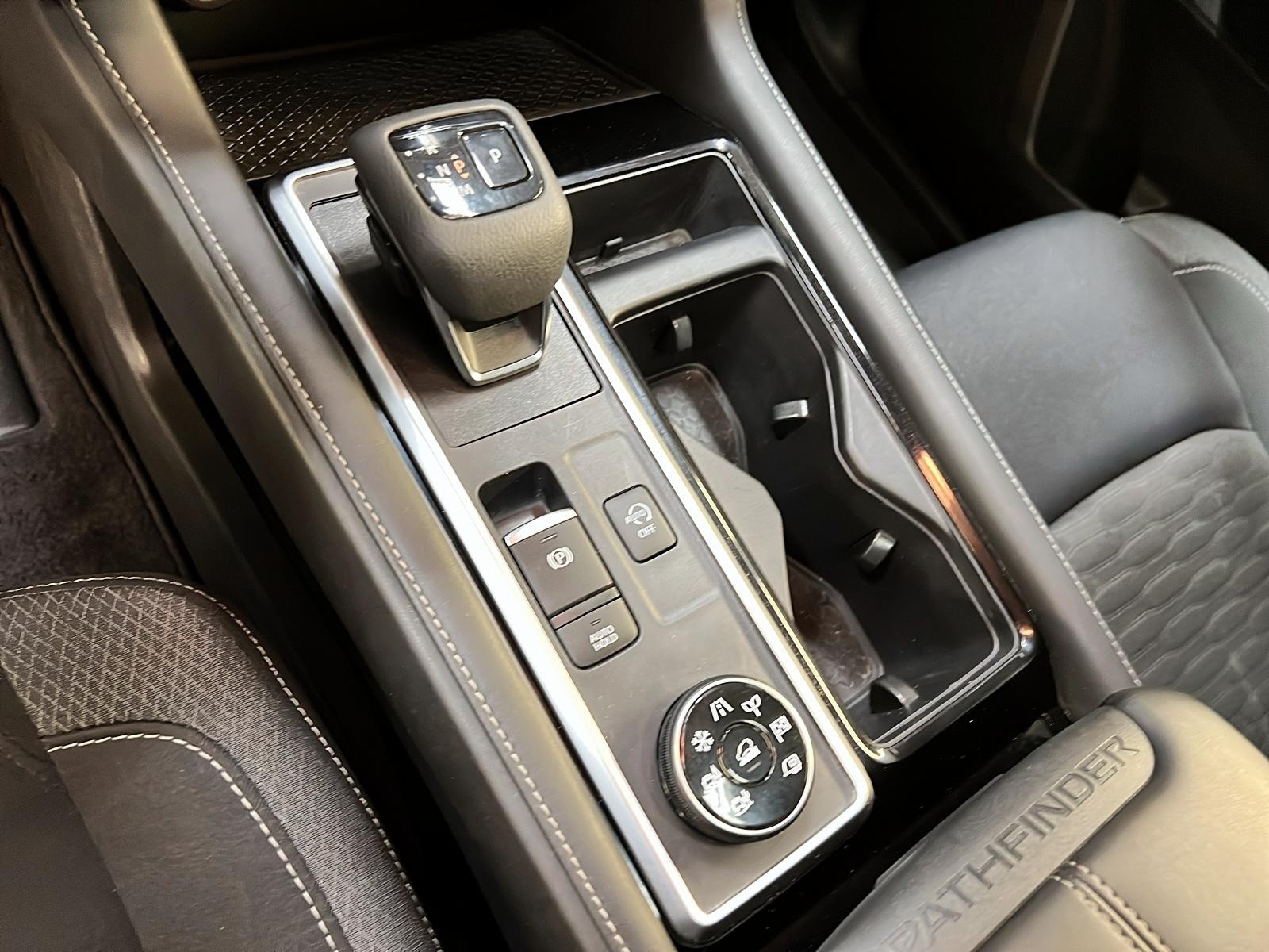 Nissan Pathfinder 2024 - Image #17