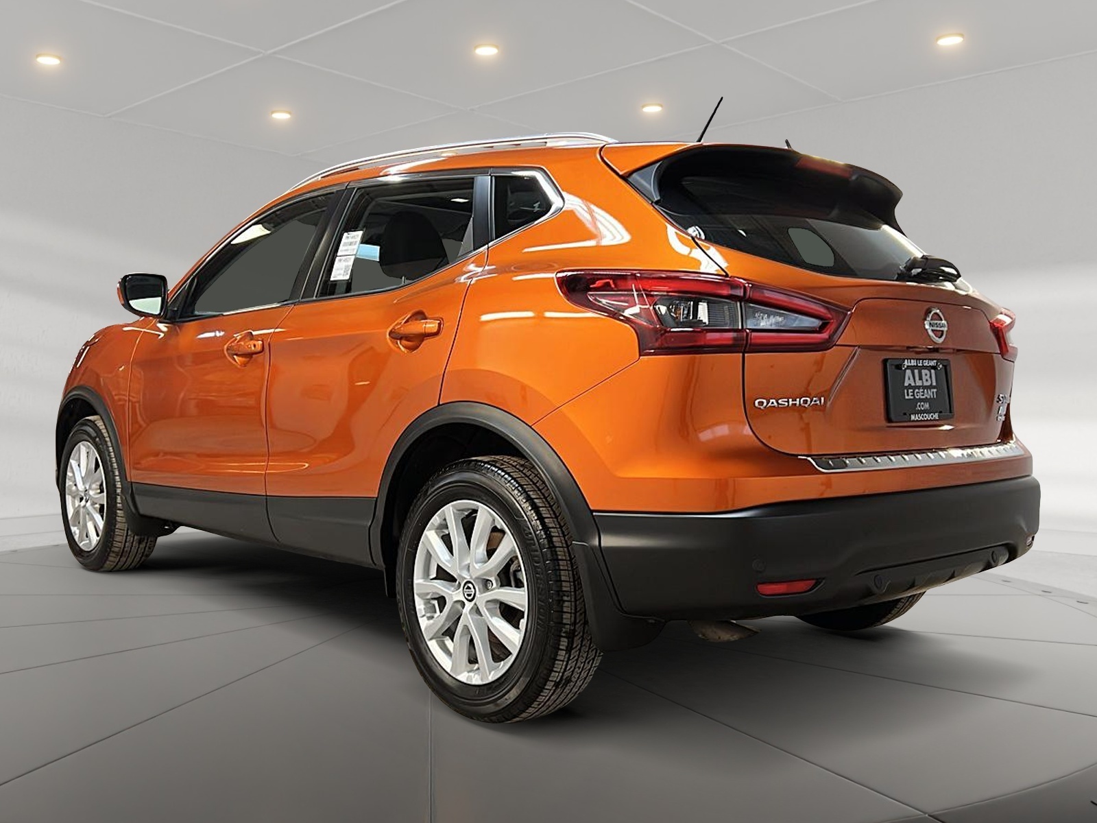 Nissan Qashqai SV TOIT 4RM 2023 - image #6