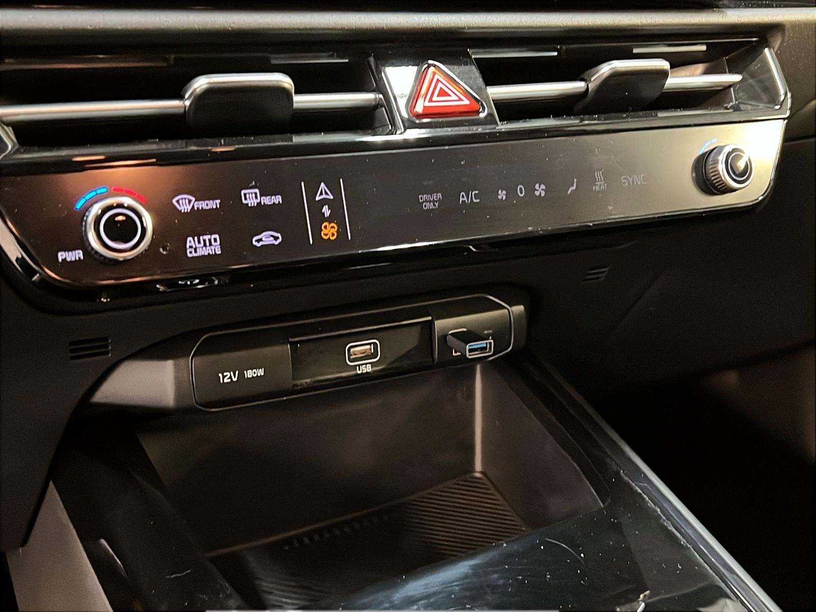 Kia NIRO EV WIND + NAV 2024 - image #15