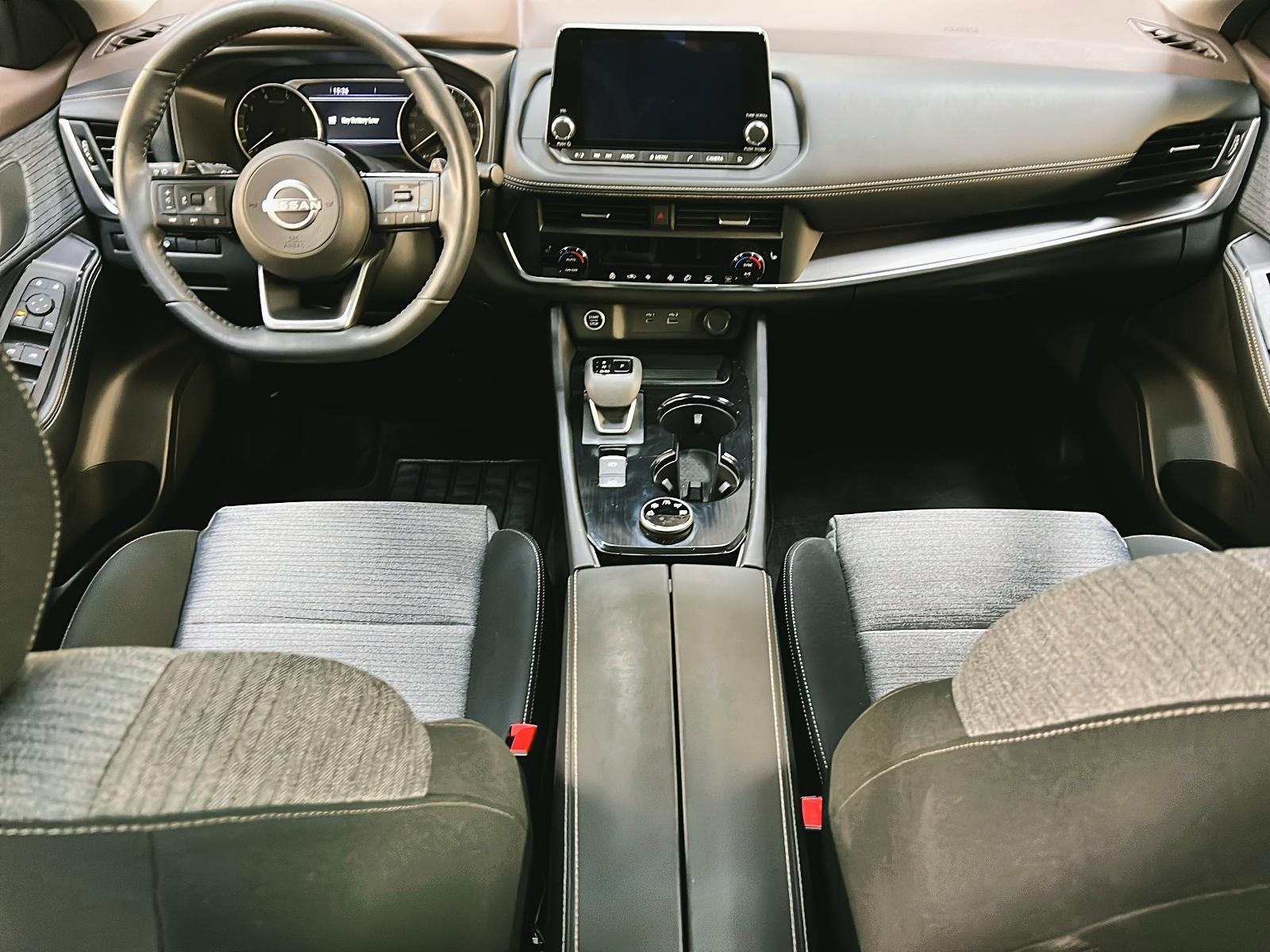 Nissan Rogue 2023 - Image #11