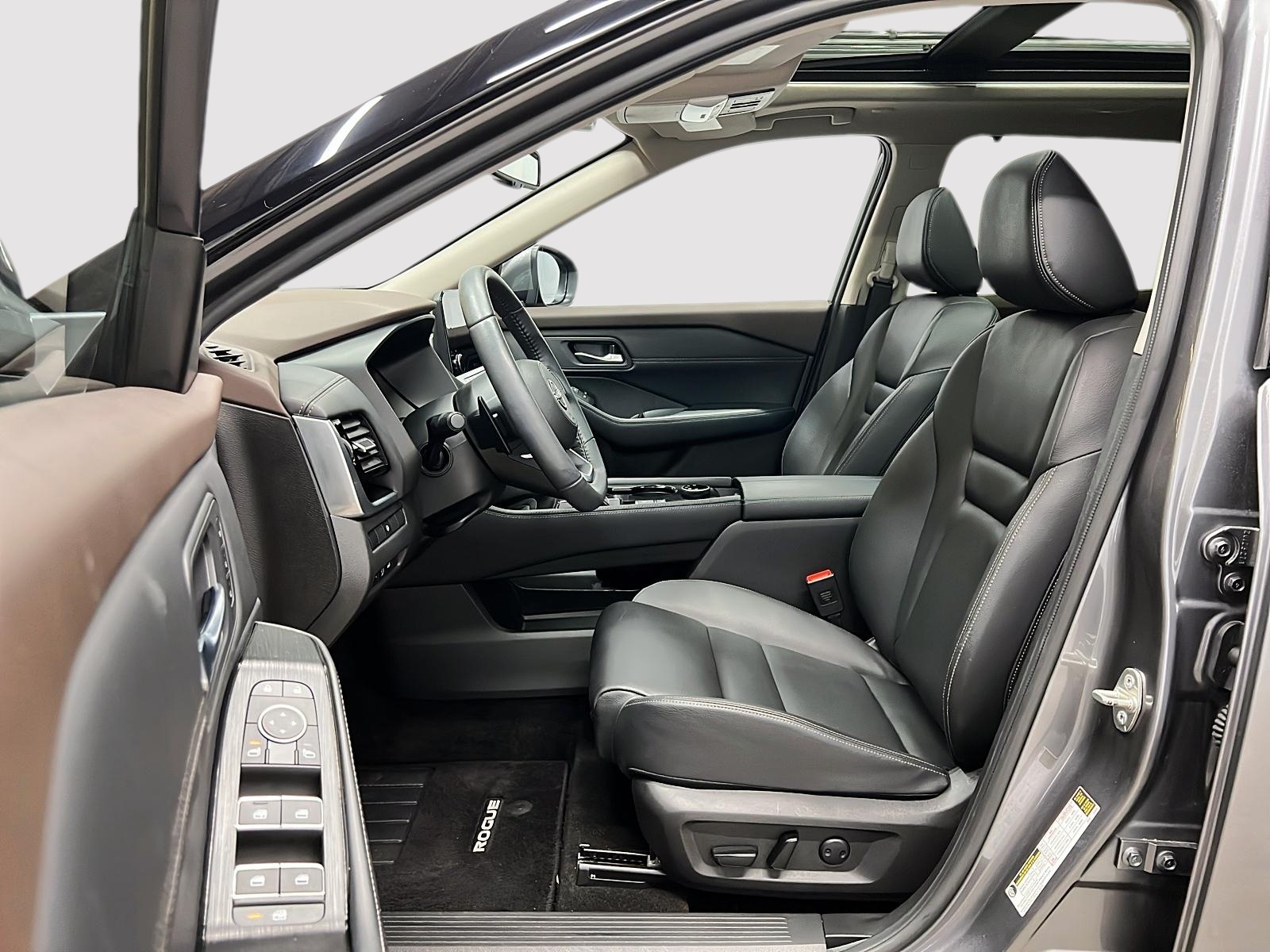 Nissan Rogue SL CUIR TOIT PANO NAV 4RM 2023 — photo 7