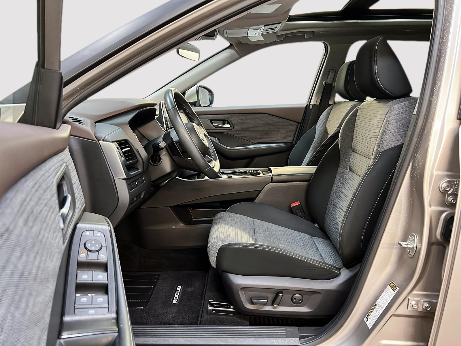 Nissan Rogue SV TOIT PANO 4RM 2023 — photo 7
